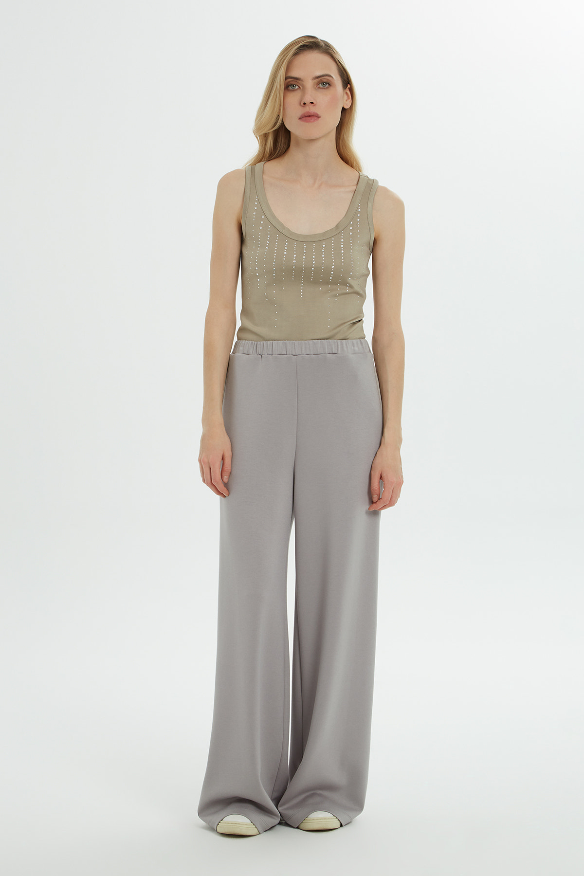 Salaş Kesim Bol Paça Şeritli Eşofman Altı