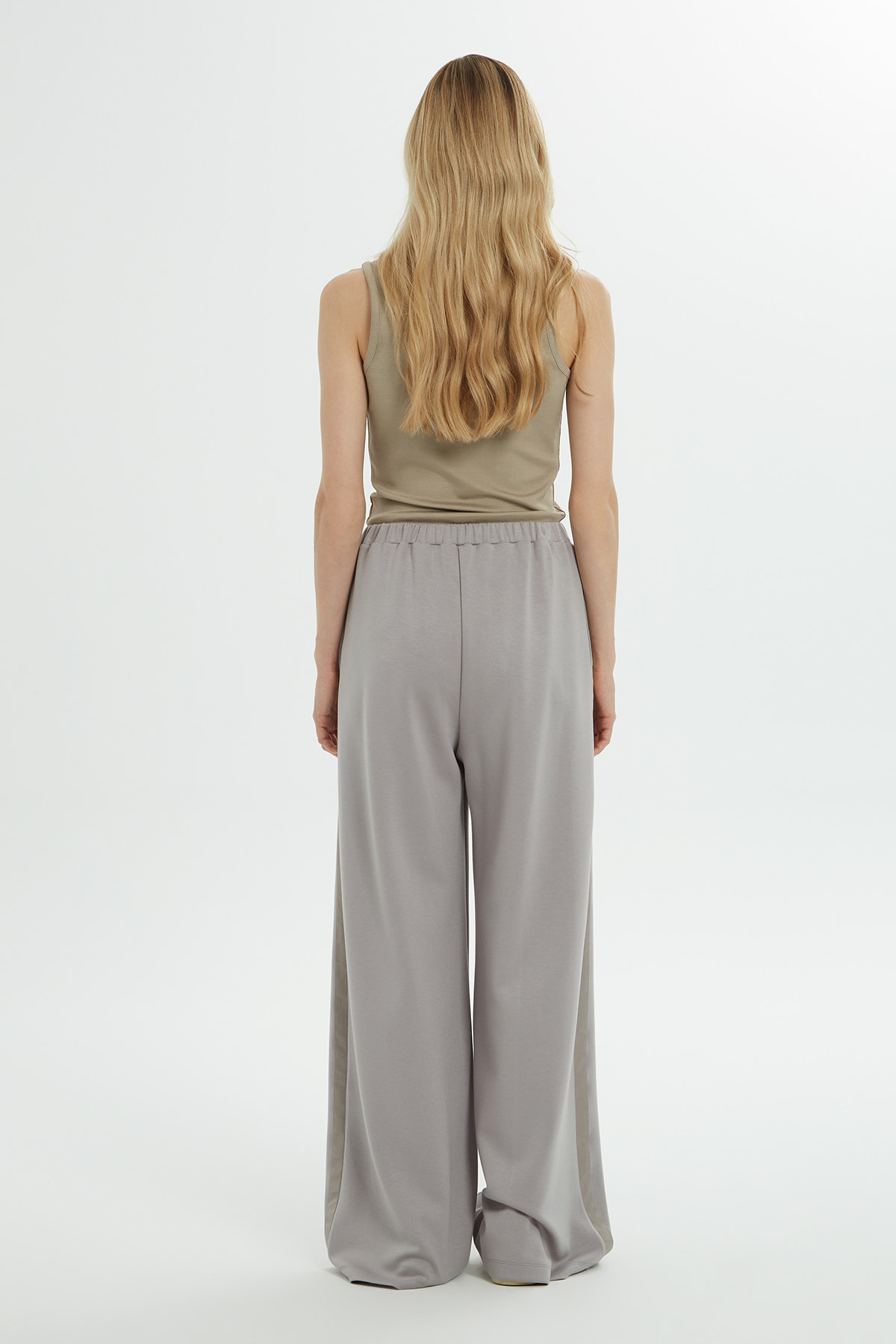 Salaş Kesim Bol Paça Şeritli Eşofman Altı