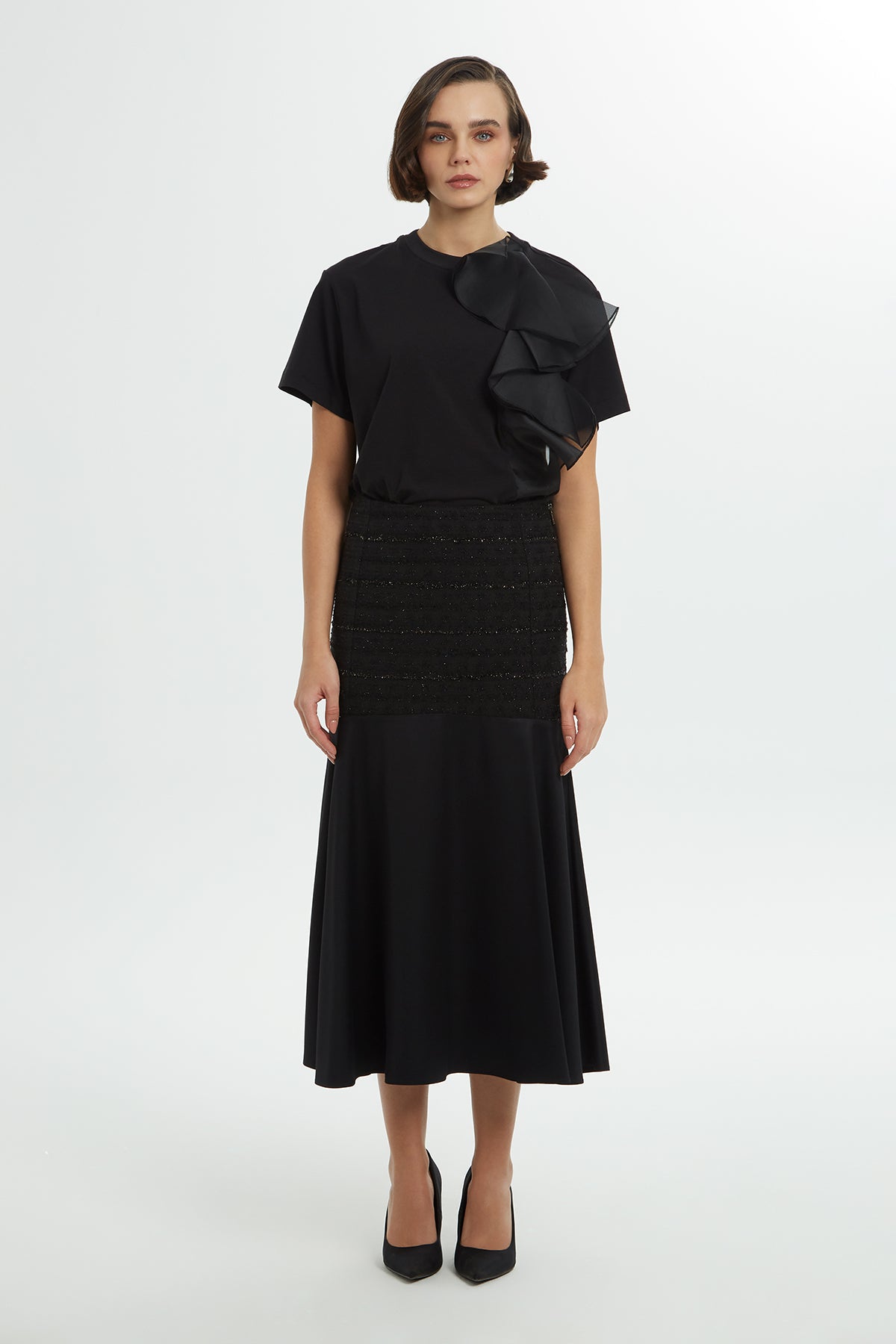 Üst Kısım Payetli Midi Etek