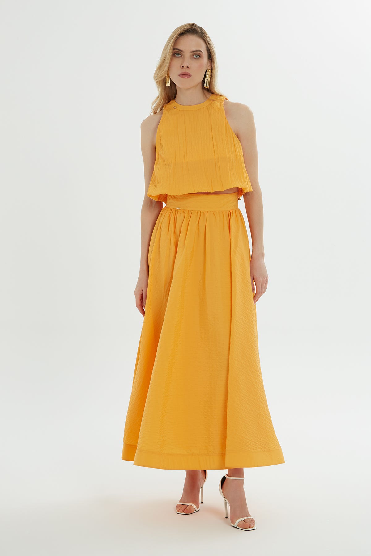 Arkası Fermuarlı Uzun Kloş Etek