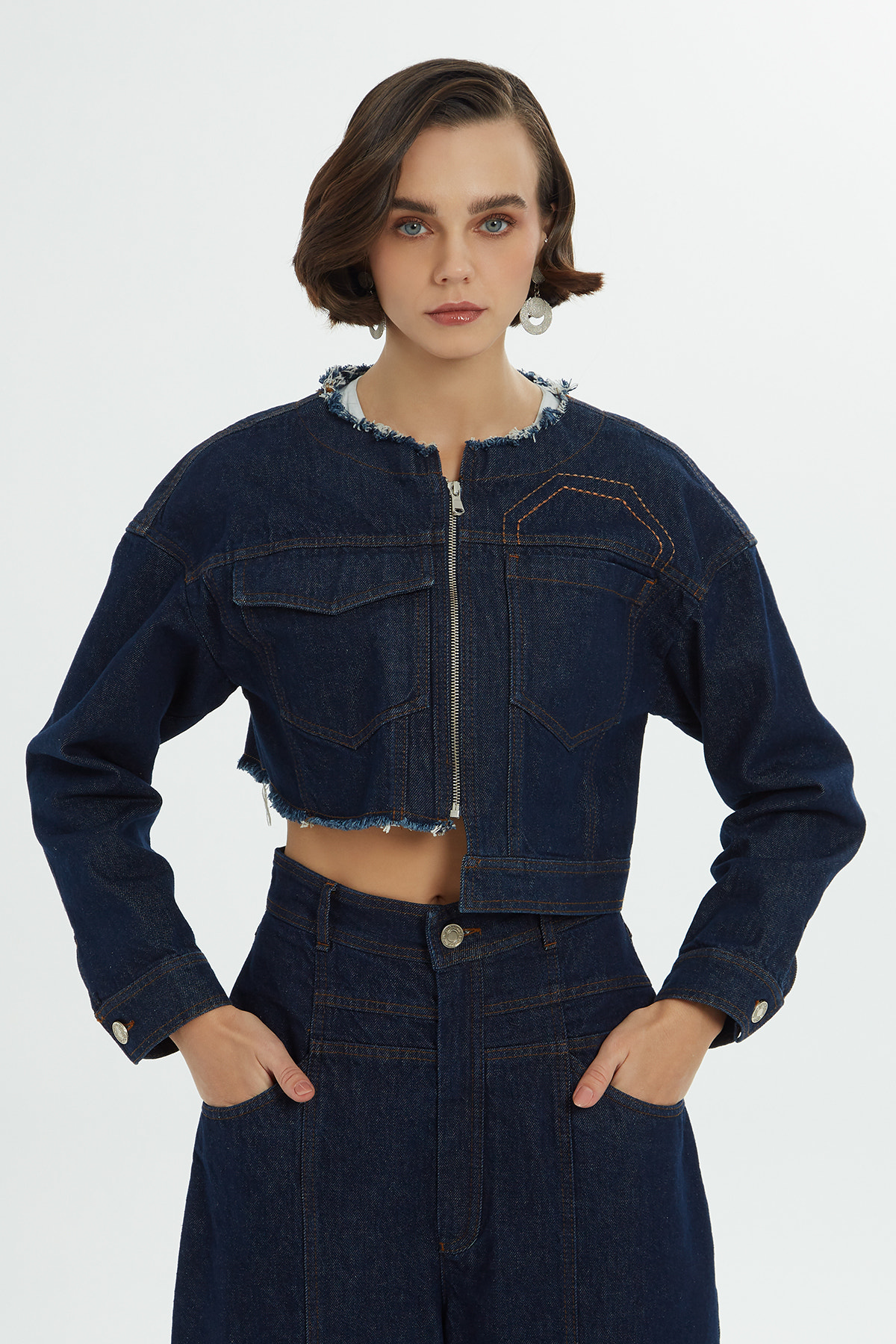 Asimetri Ve Püskül Detaylı Jean Ceket