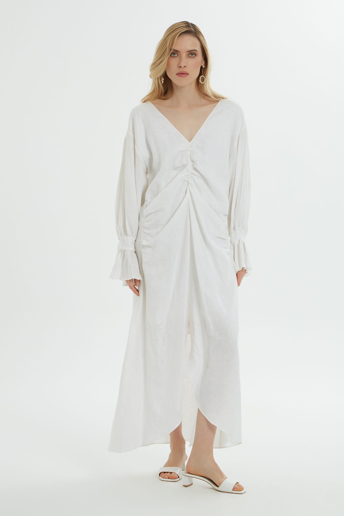 Sırt Dekolteli Önü Büzgülü Midi Elbise