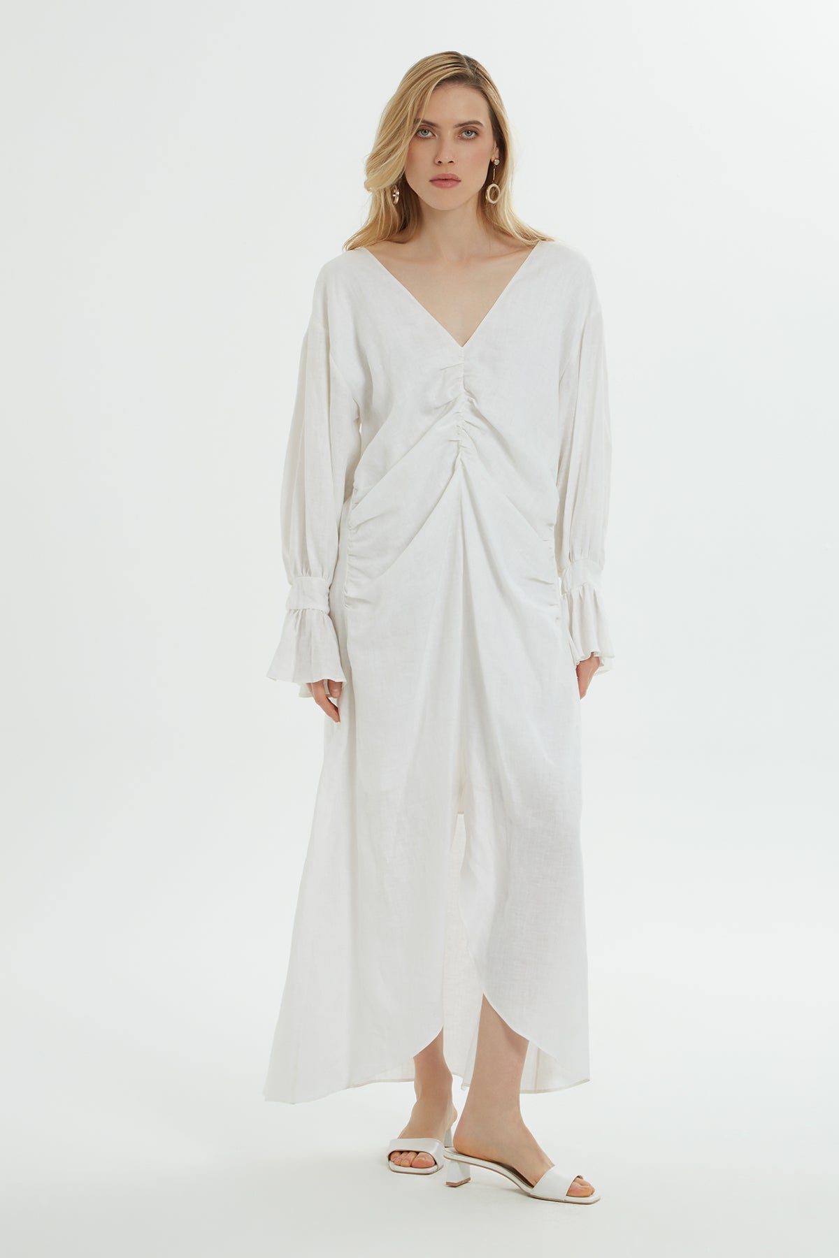 Sırt Dekolteli Önü Büzgülü Midi Elbise