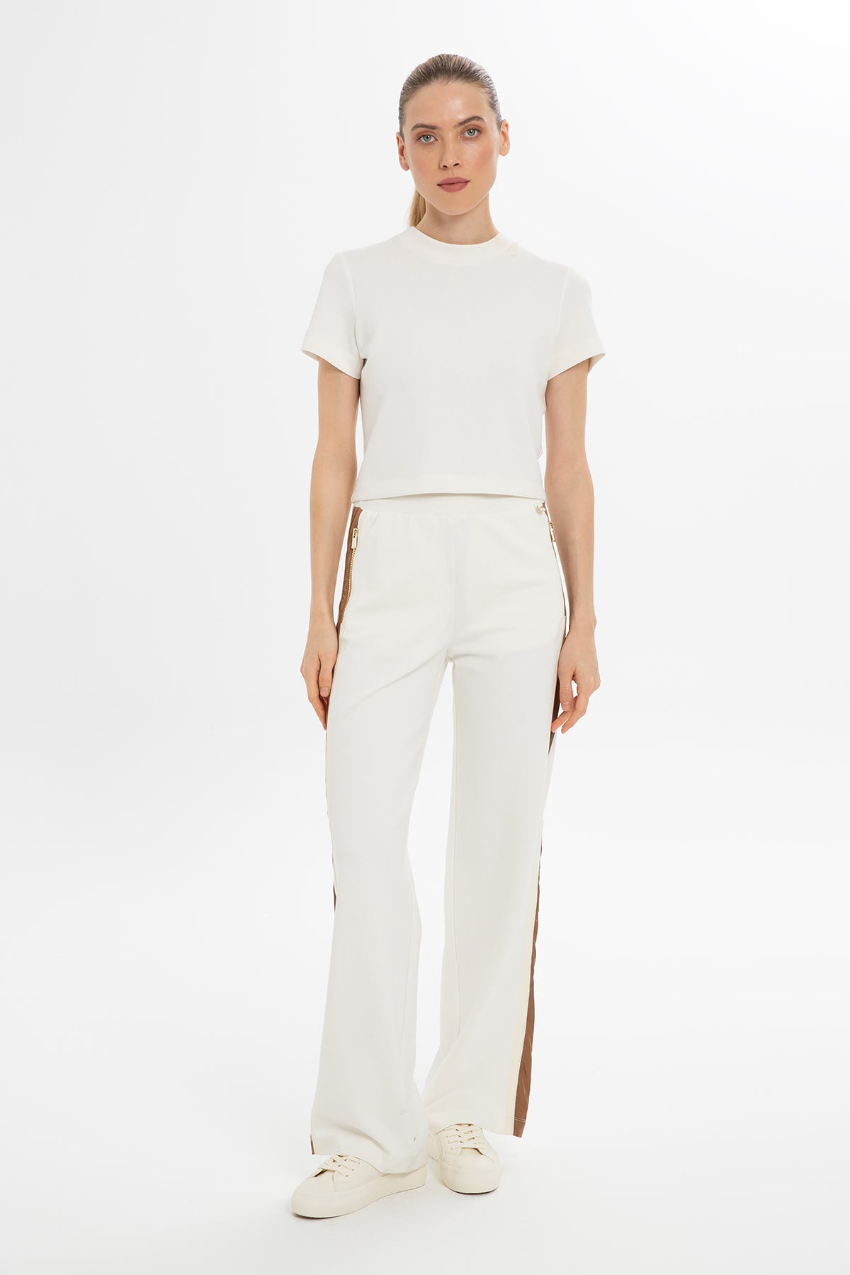 Yanları Bantlı Rahat Kesim Eşofman Altı