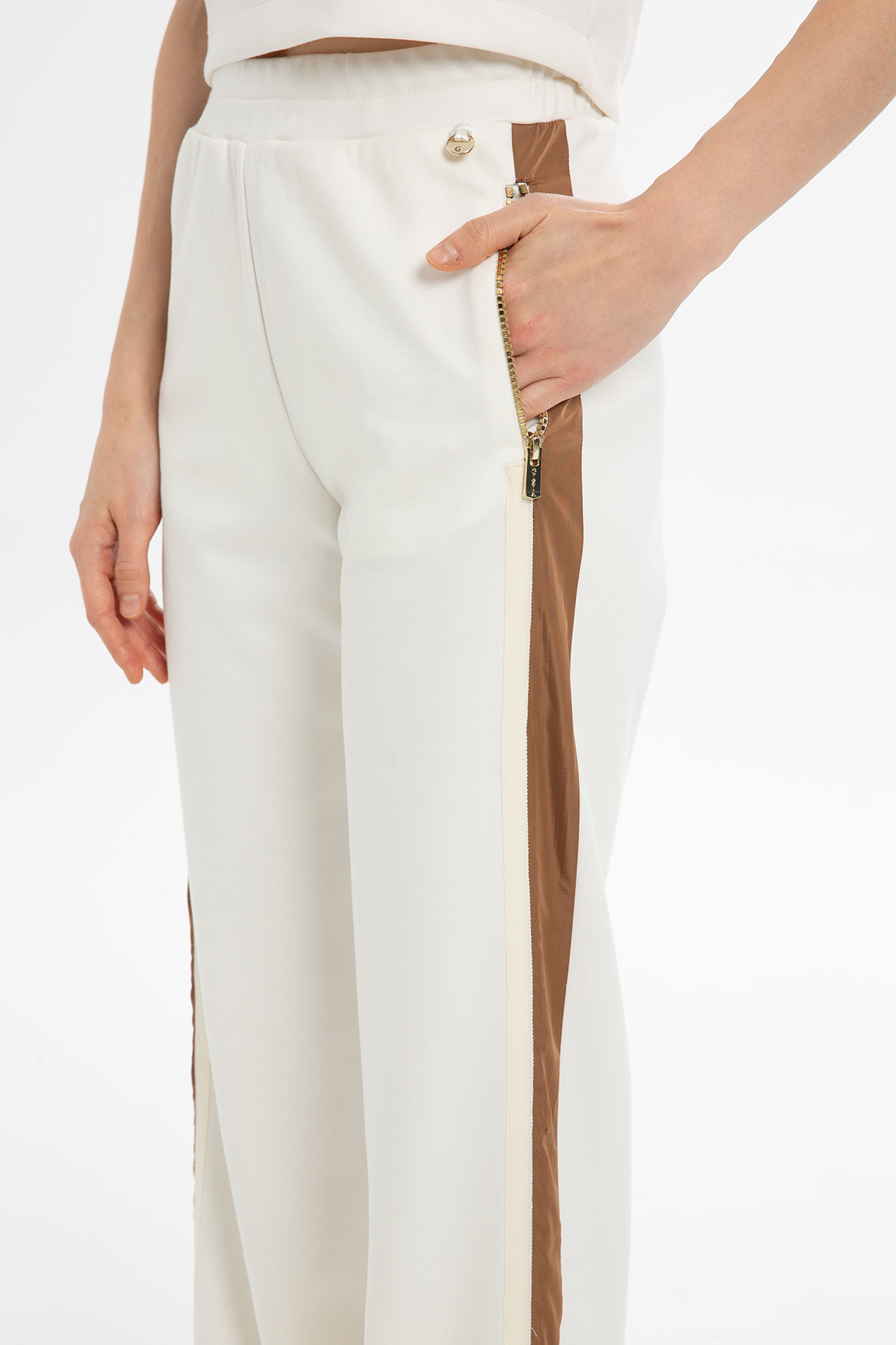 Yanları Bantlı Rahat Kesim Eşofman Altı