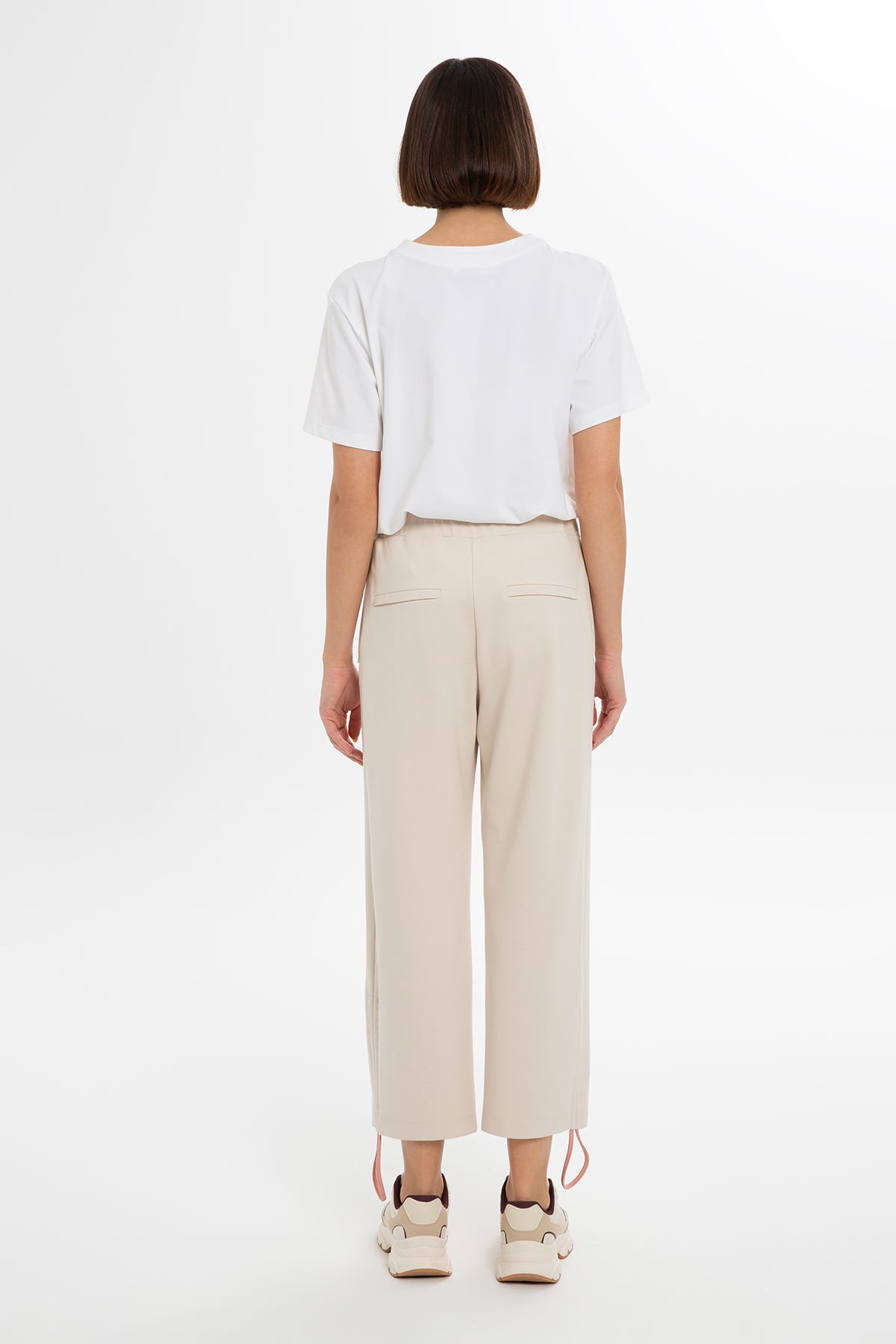 Rahat Kesim Bilekte Eşofman Altı