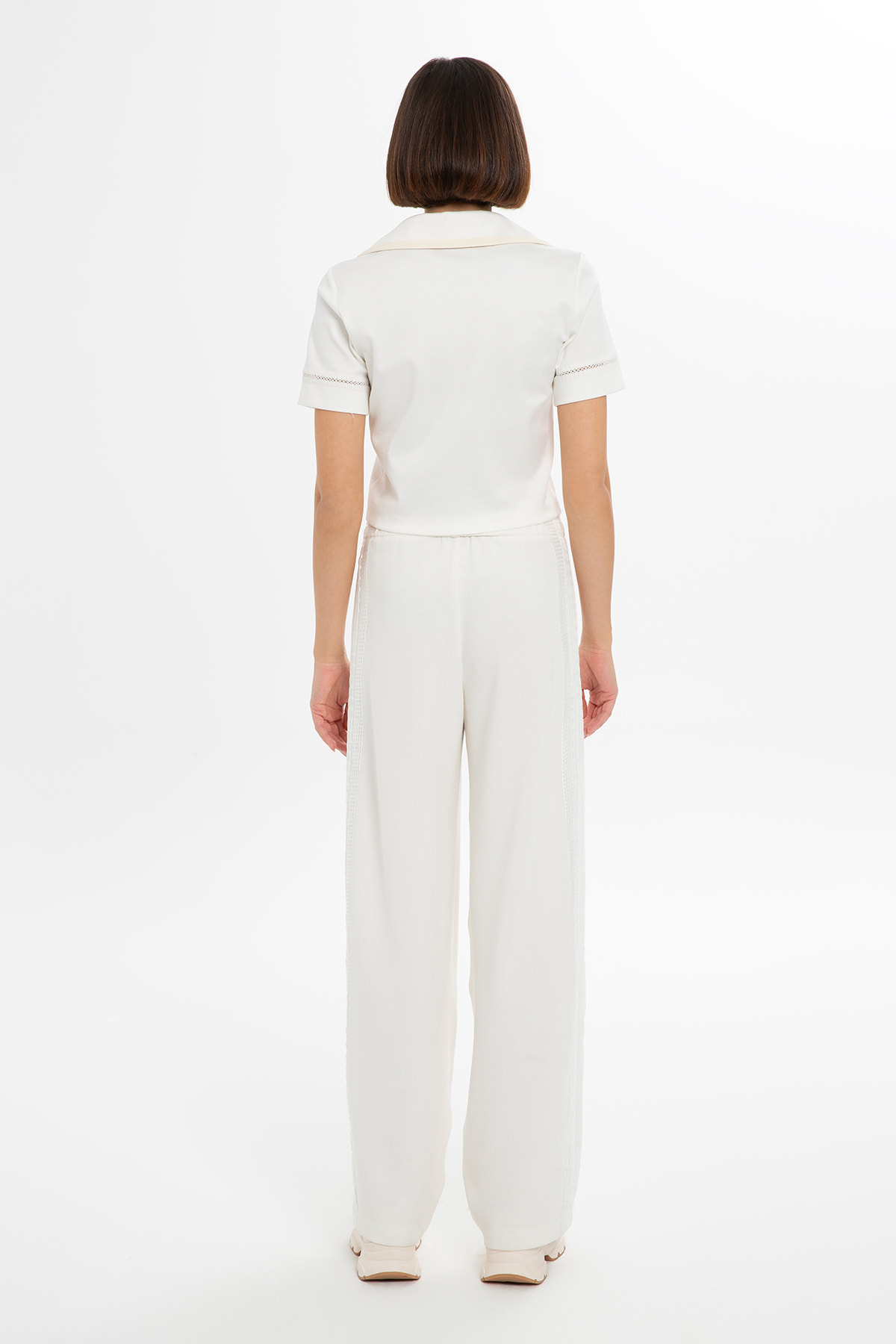 Kısa Kollu Logolu T-shirt