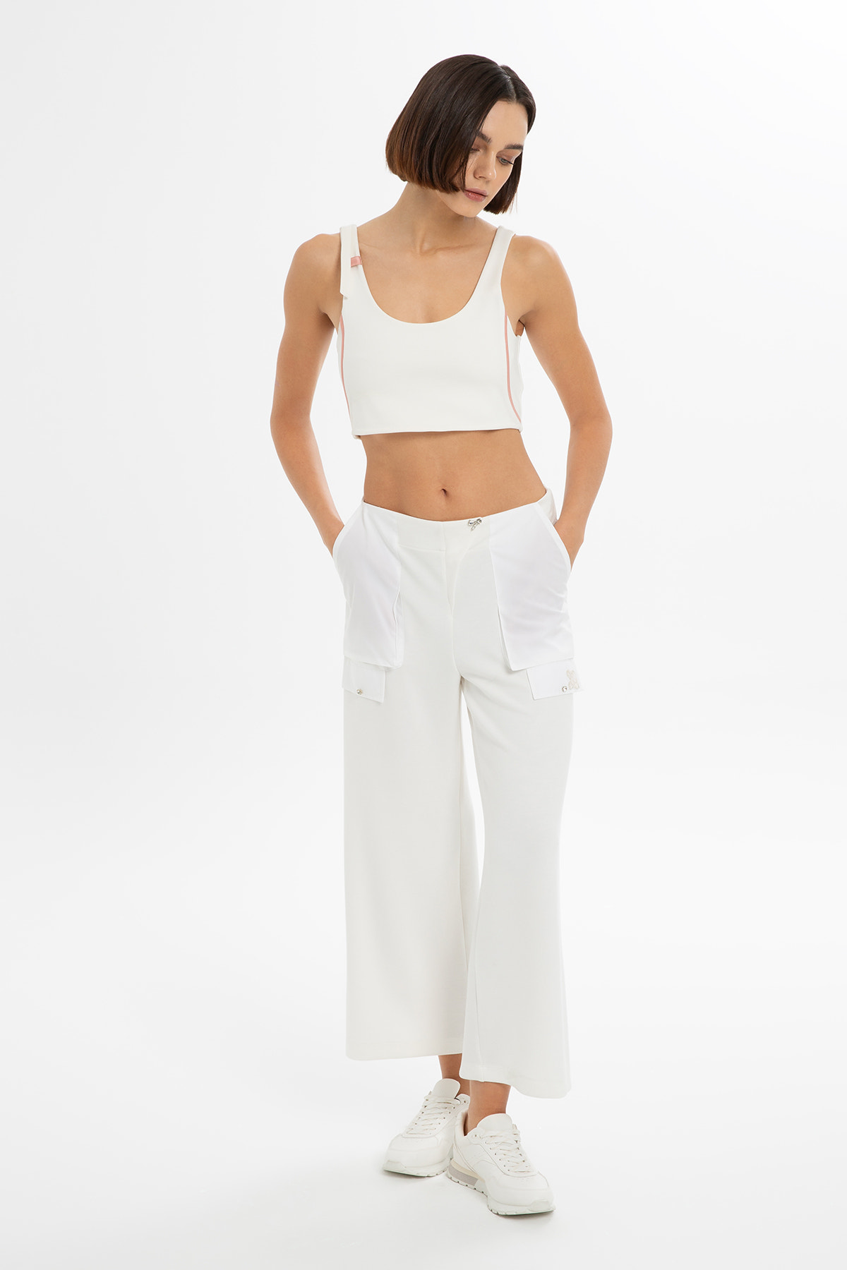 Kalın Askılı Crop Top