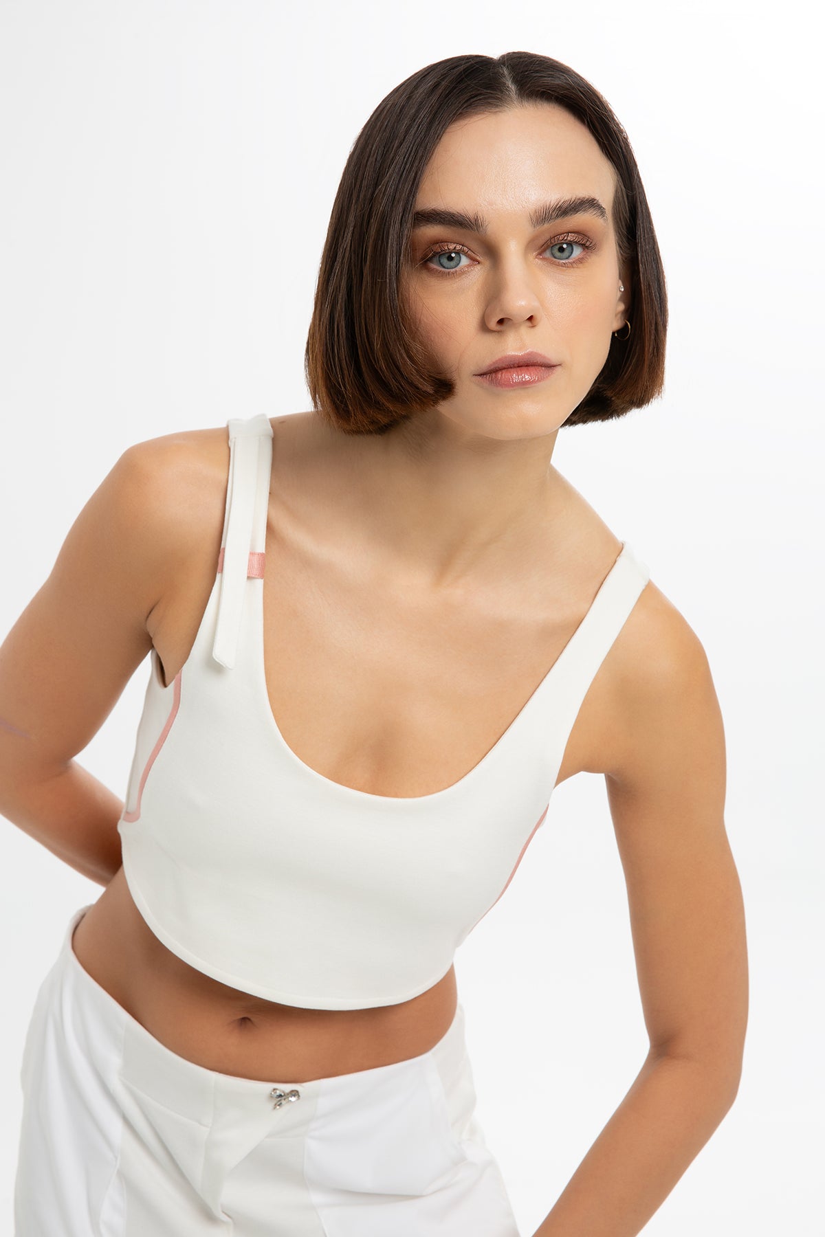 Kalın Askılı Crop Top