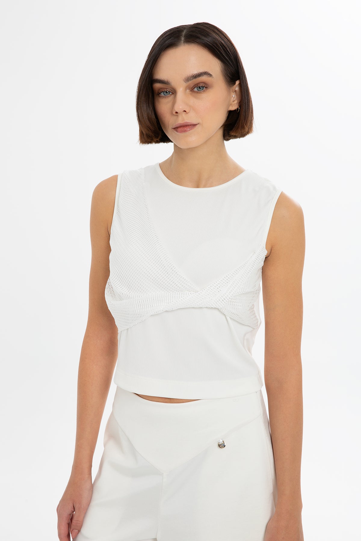 Asimetrik File Detaylı Bluz