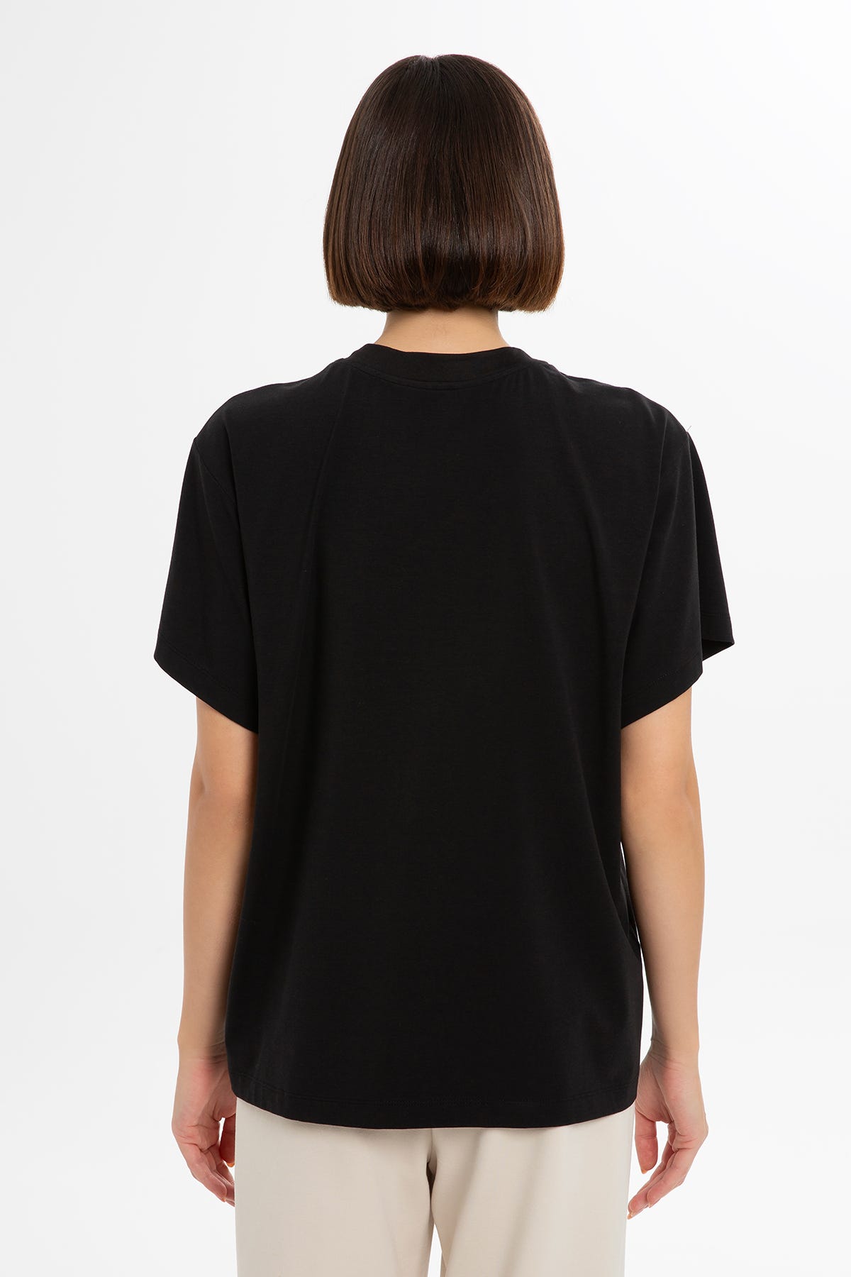 Parlak Taşlı Siyah T-shirt