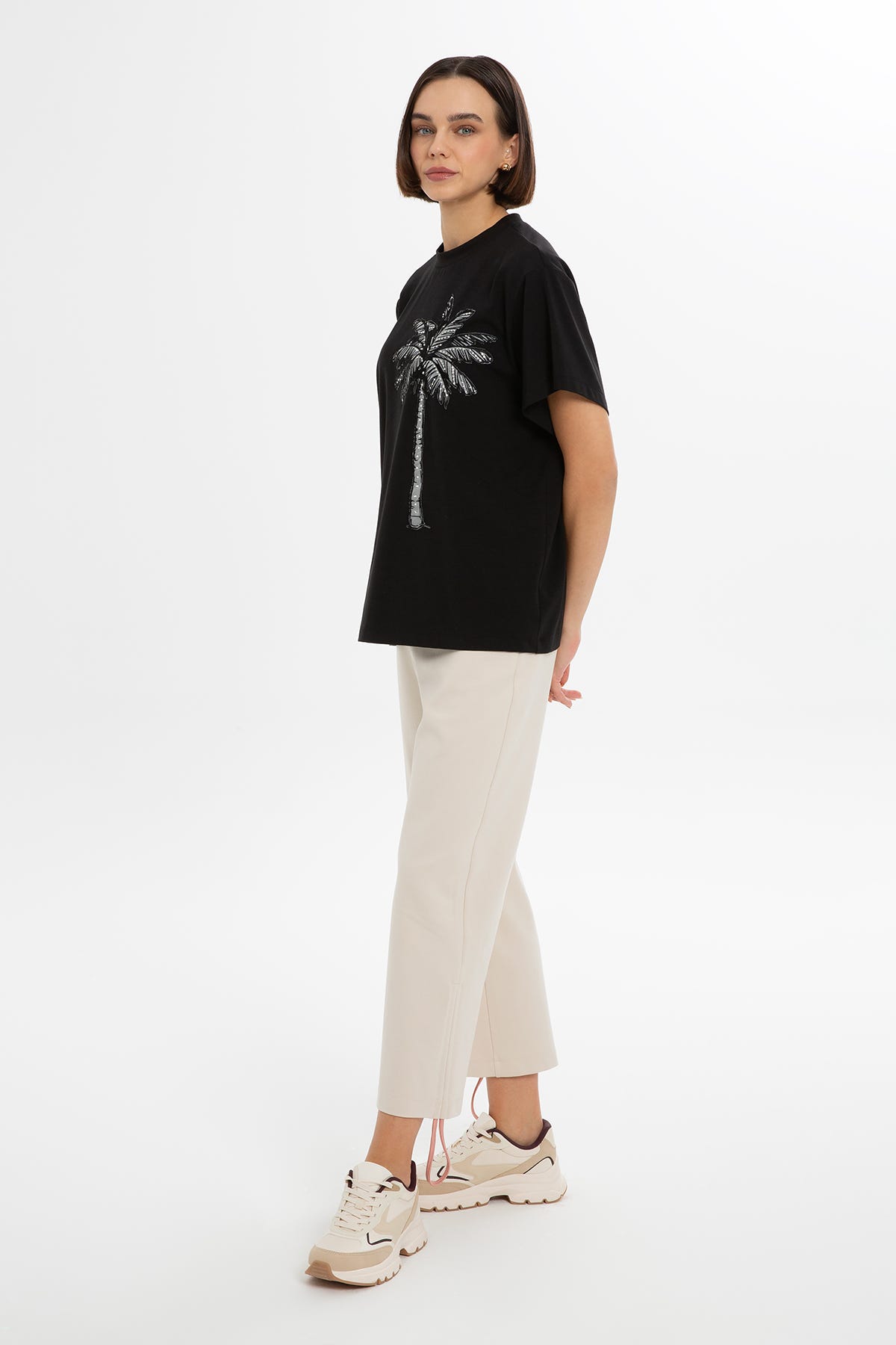 Parlak Taşlı Siyah T-shirt