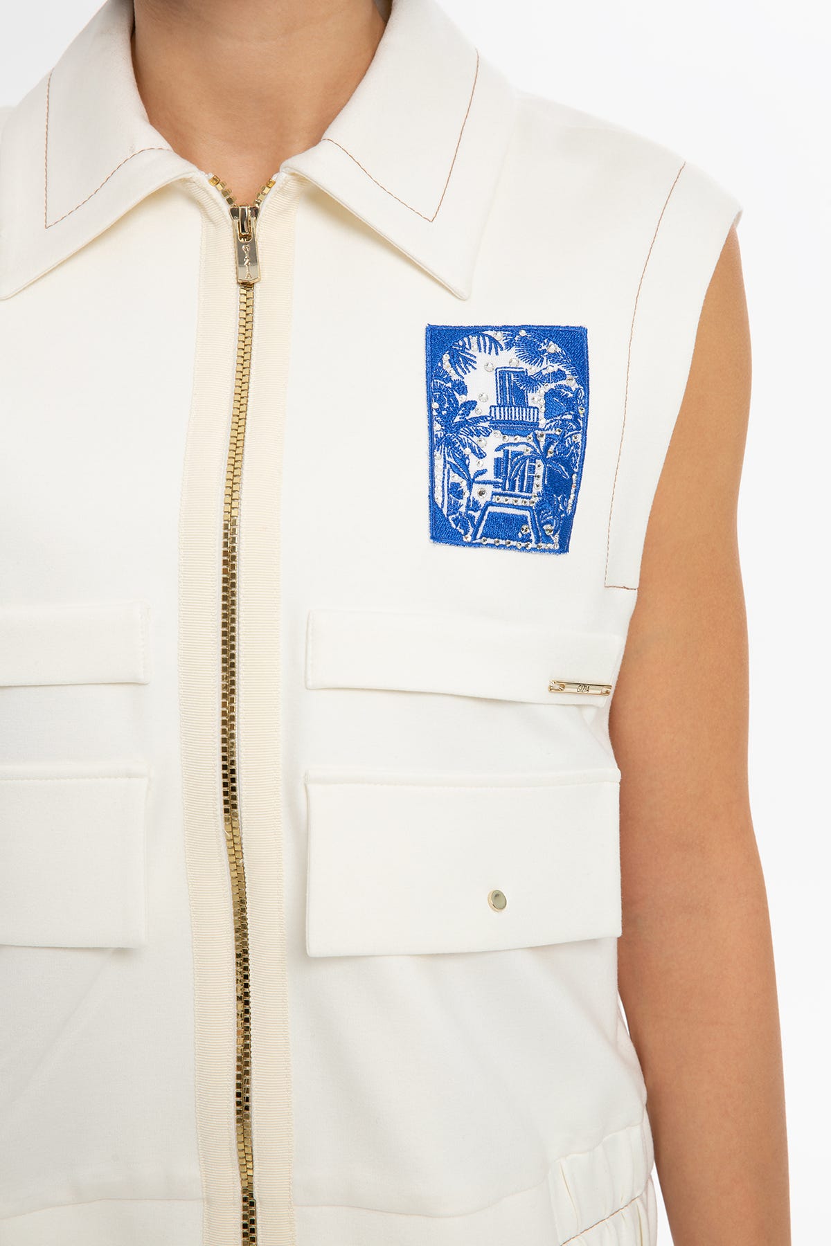 Nakış Detaylı Yelek