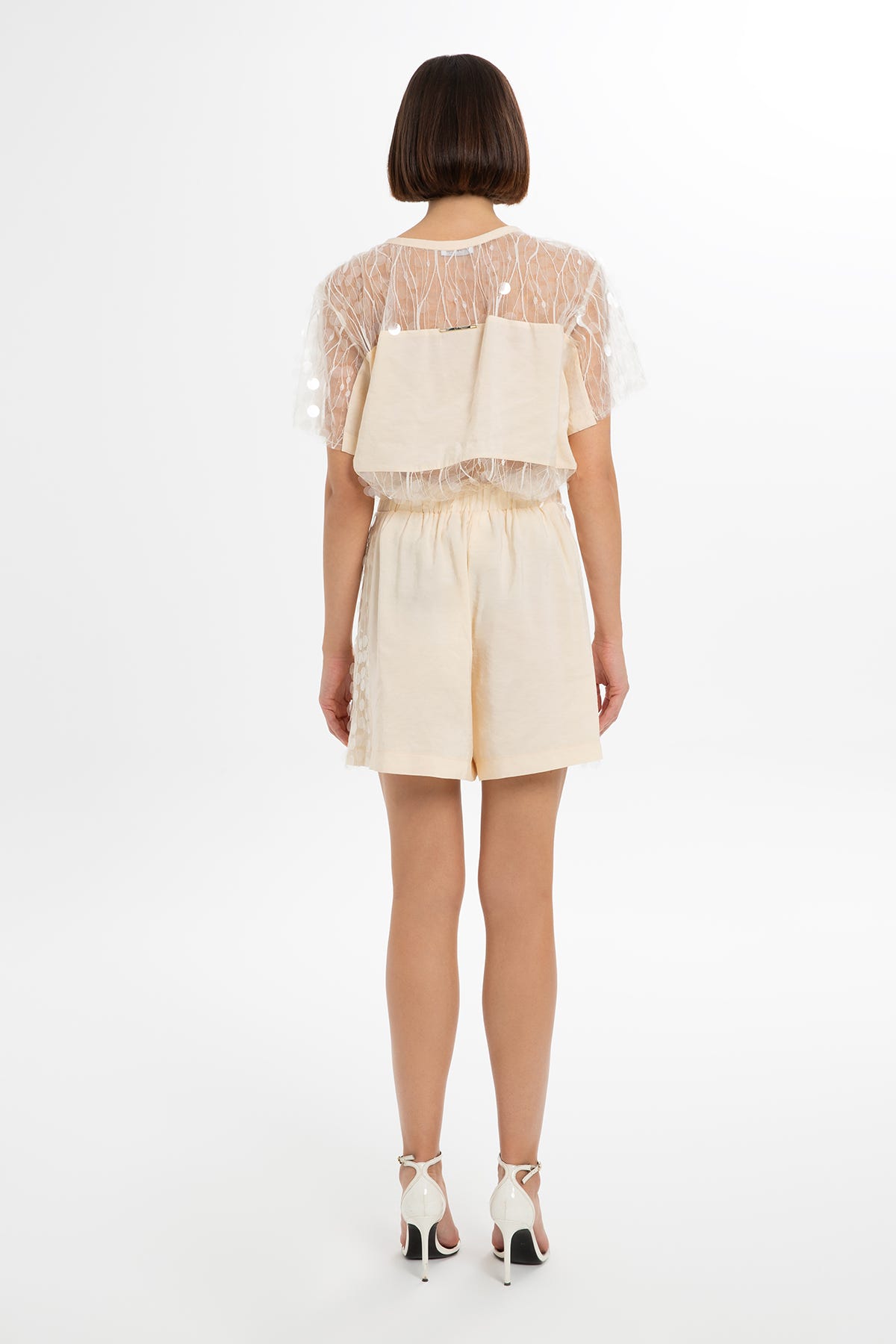 Pul Payet Detaylı Şort