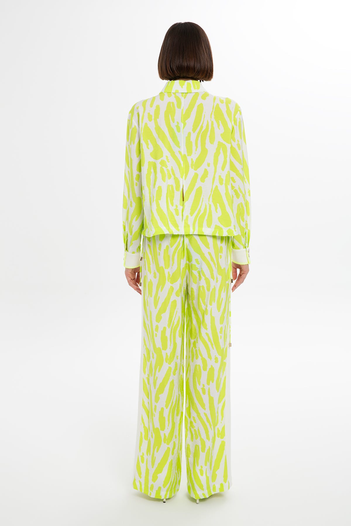 Uzun Kollu Neon Gömlek