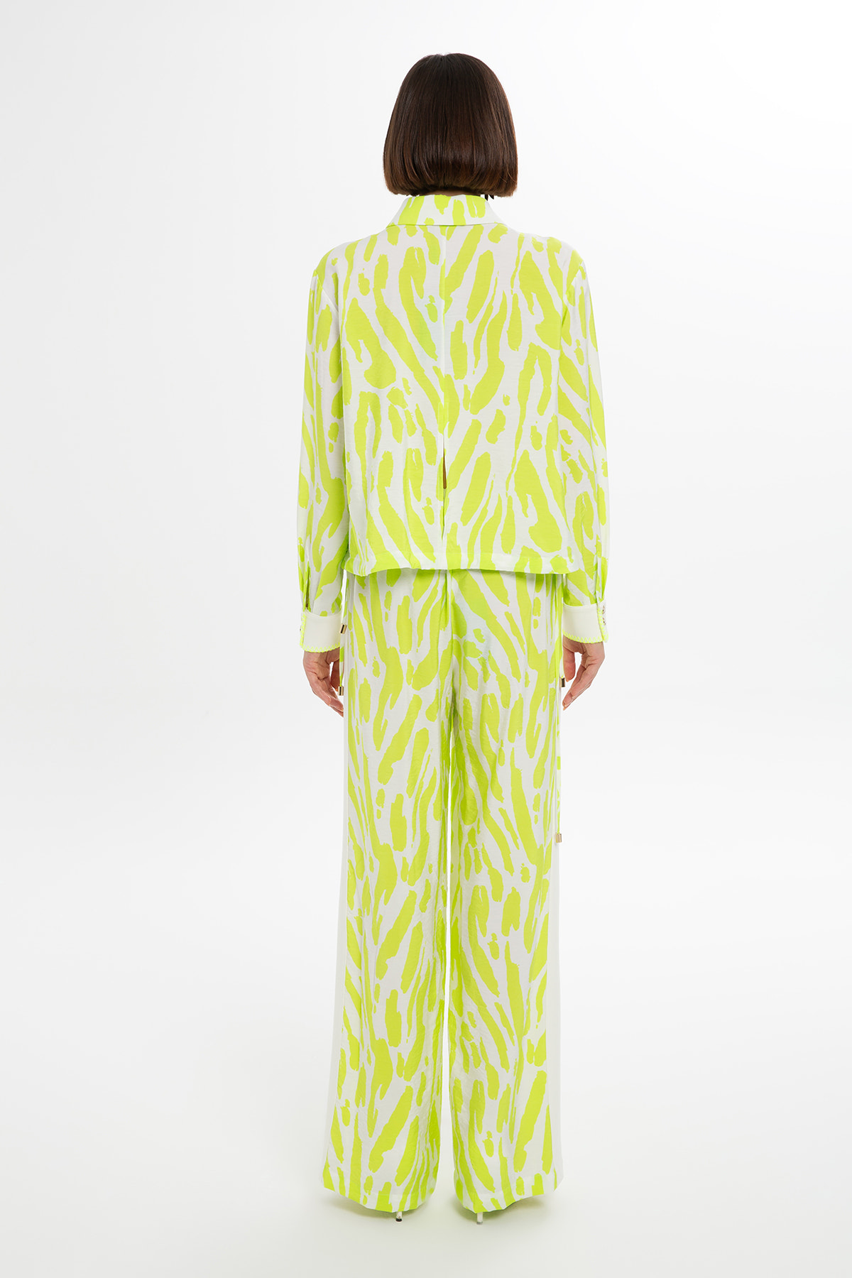 Uzun Kollu Neon Gömlek