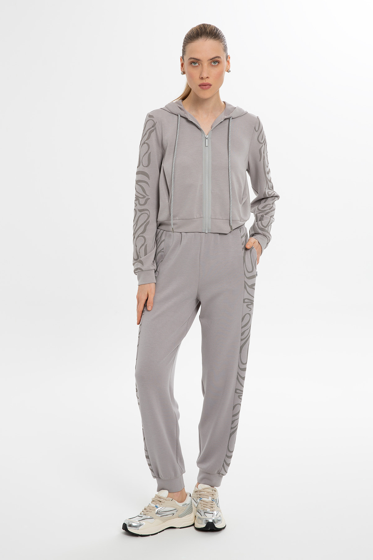 Kolları Baskılı Ceket