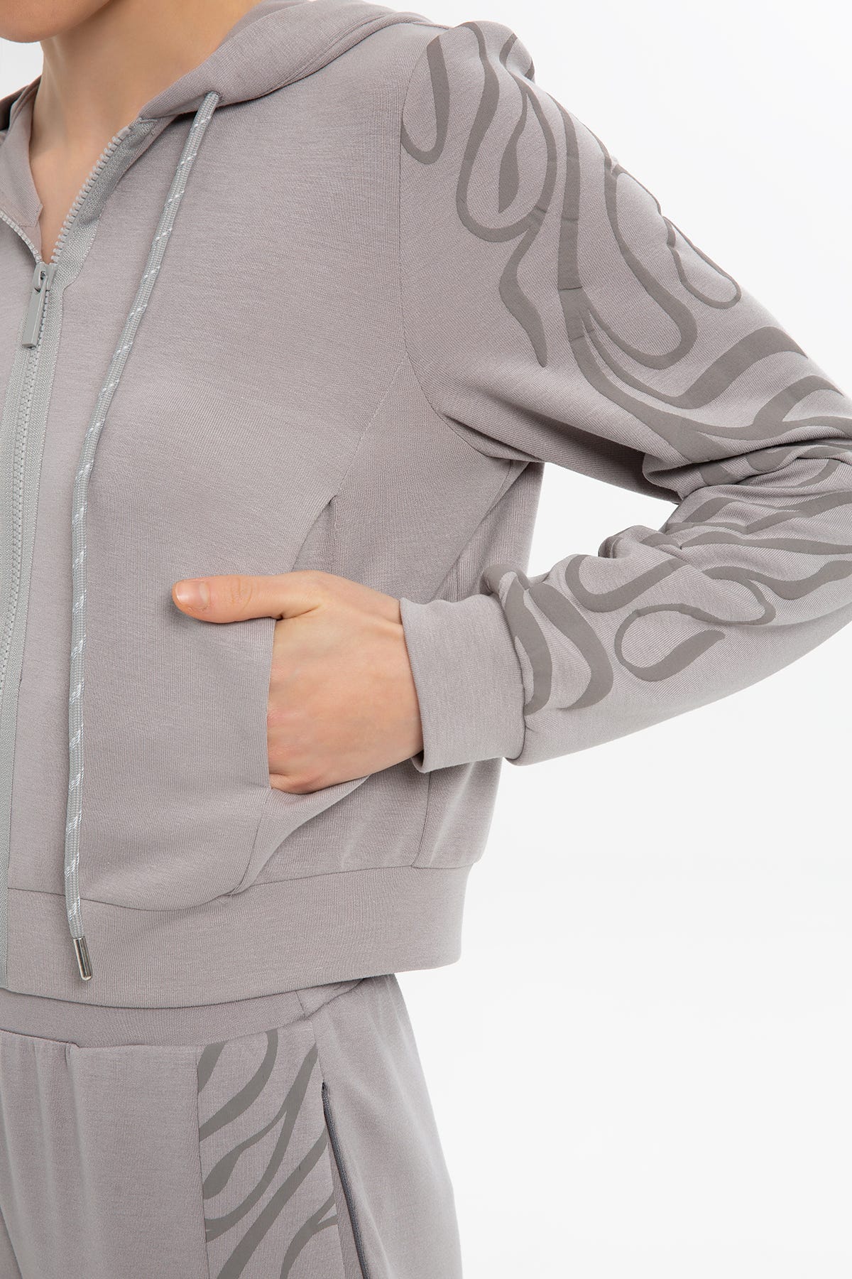 Kolları Baskılı Ceket