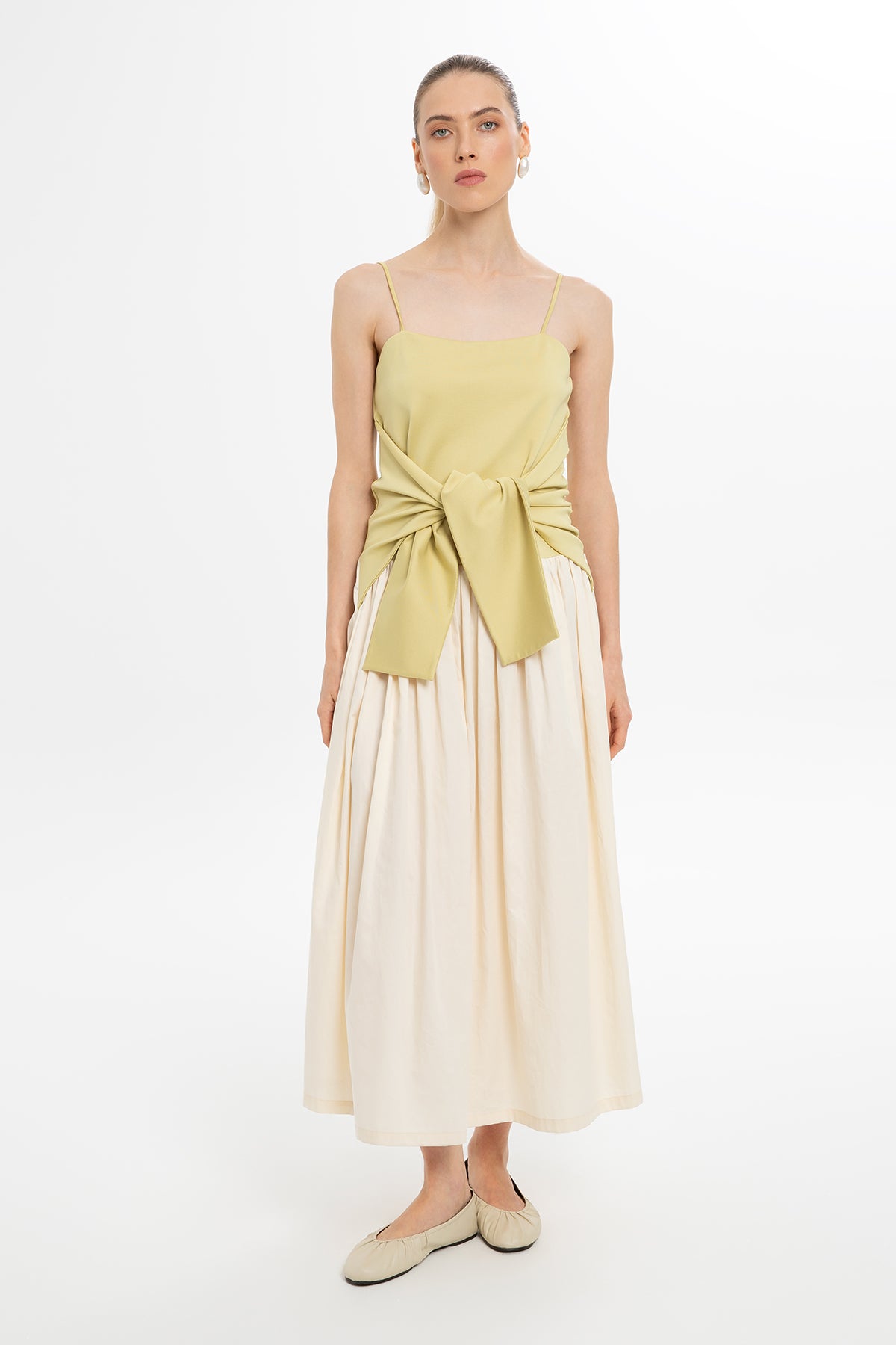 İnce Askılı Uzun Kloş Elbise