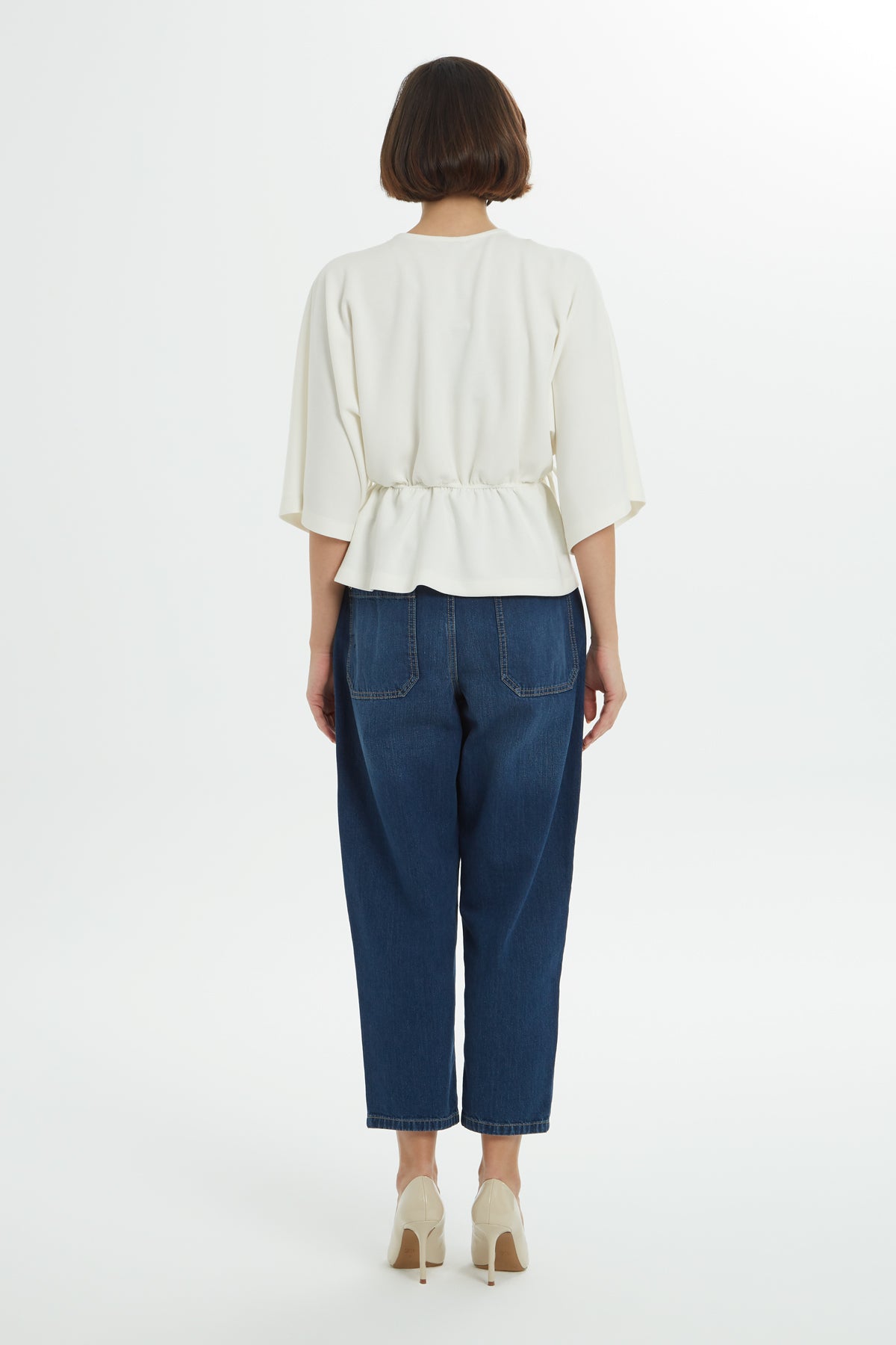 Dantelli V Yakalı Bluz