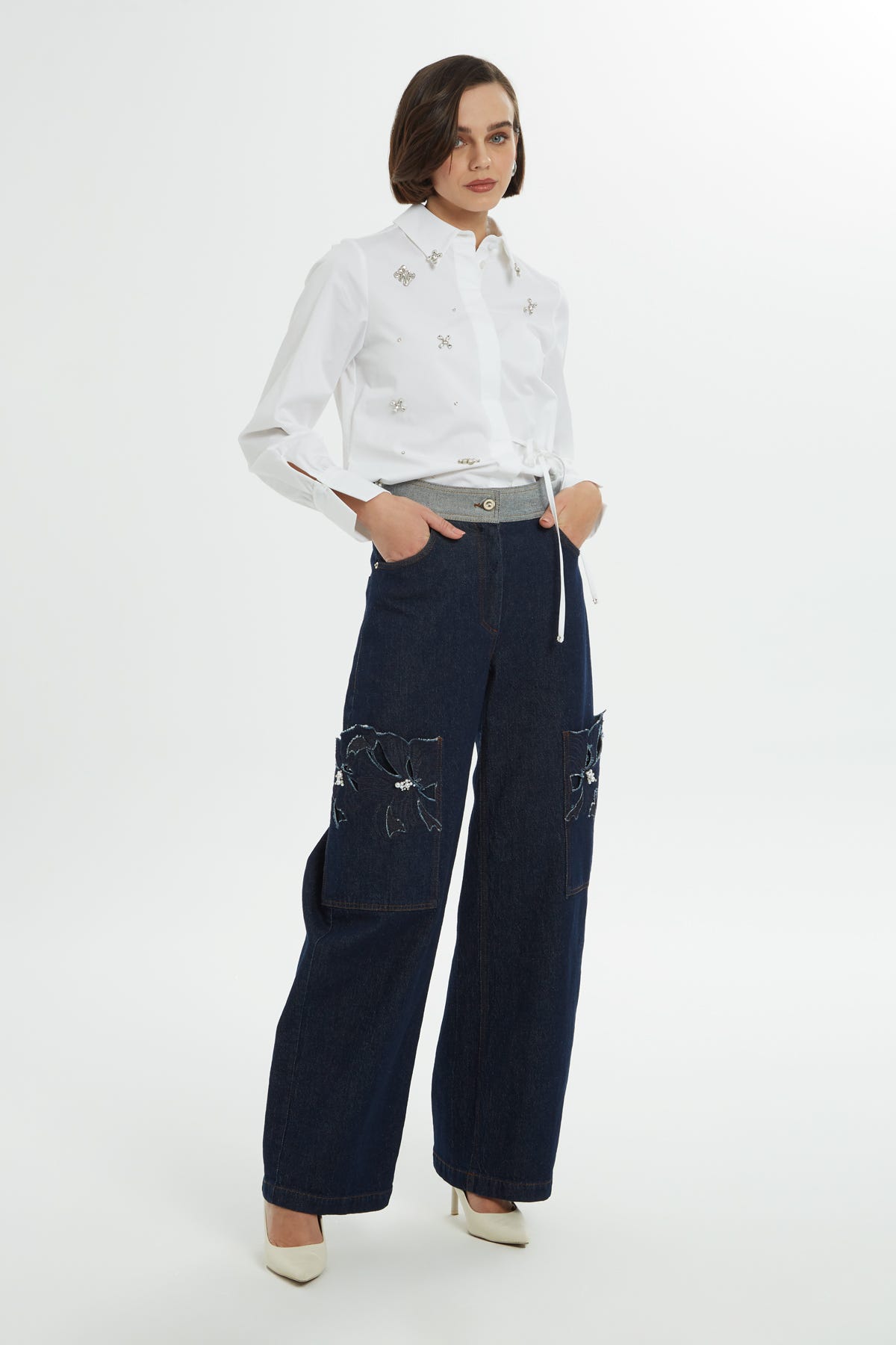 Cepleri Nakışlı Jean Pantolon