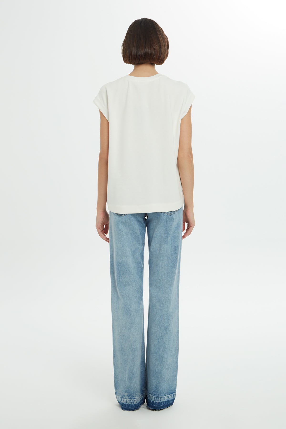 Ön Beden Nakışlı Ve Baskılı T-shirt