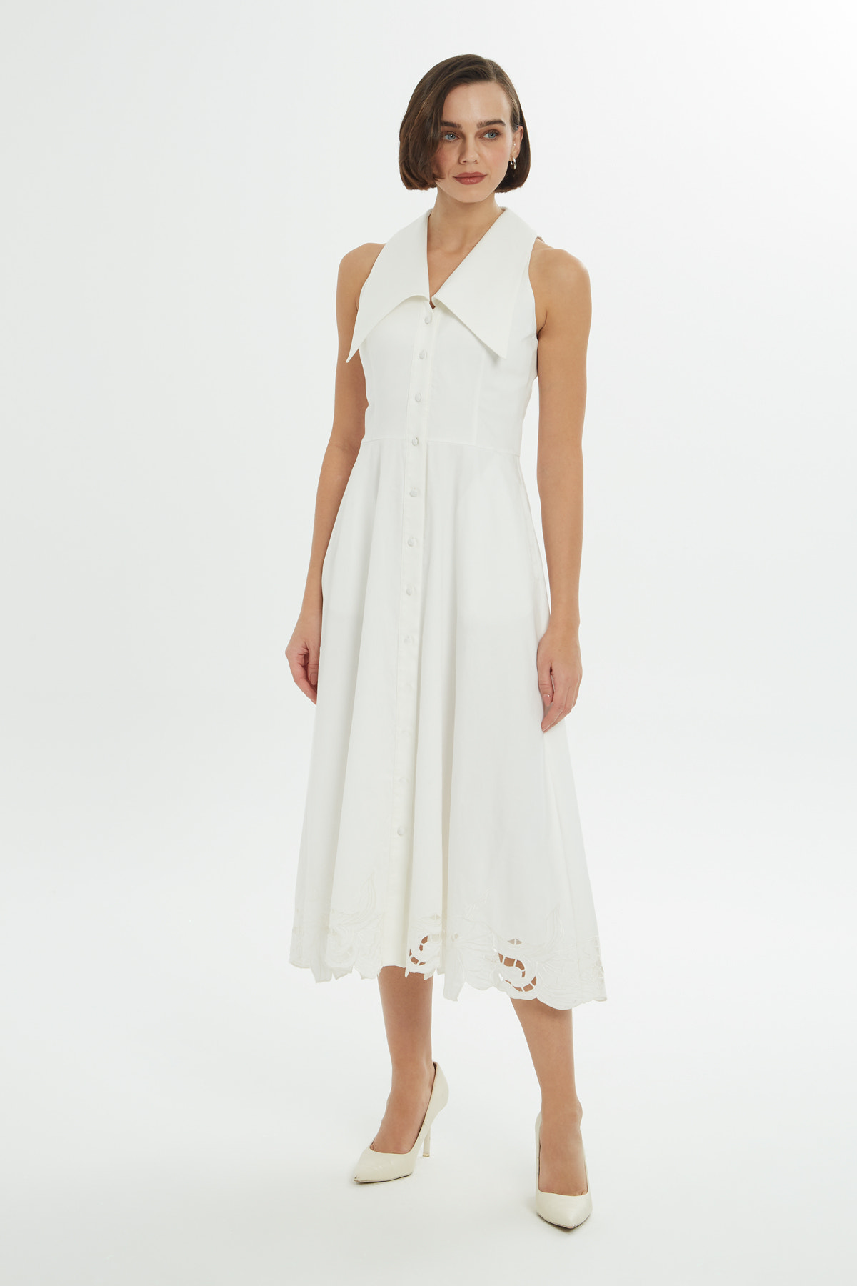 Belden Oturan Geniş Yakalı Midi Elbise