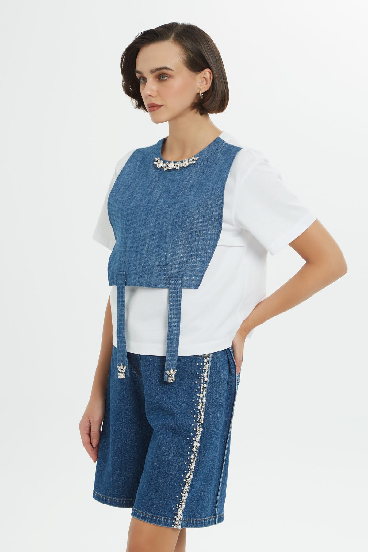 Denim Detaylı İşlemeli Bluz