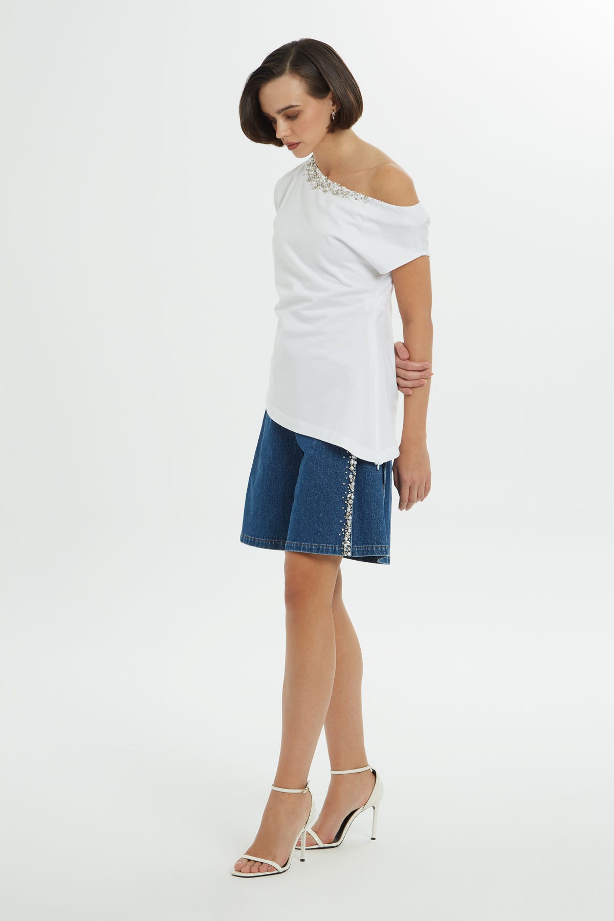 Düşük Omuz Kayık Yakalı Bluz