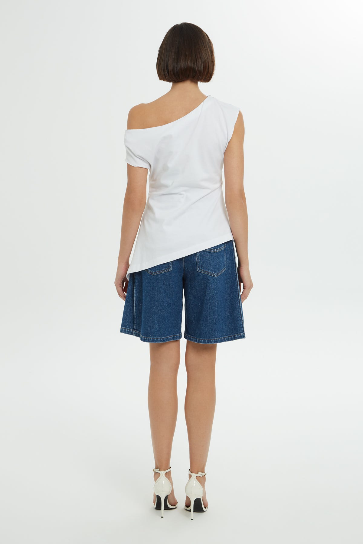 Düşük Omuz Kayık Yakalı Bluz