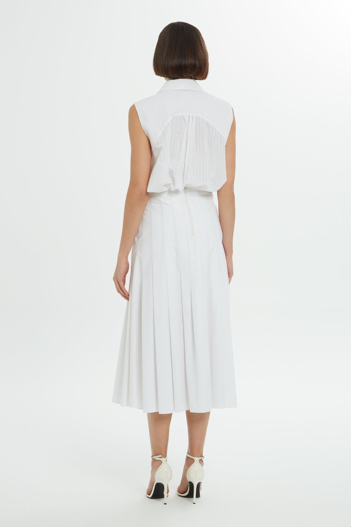 Beli İşlemeli Pileli Midi Boy Etek