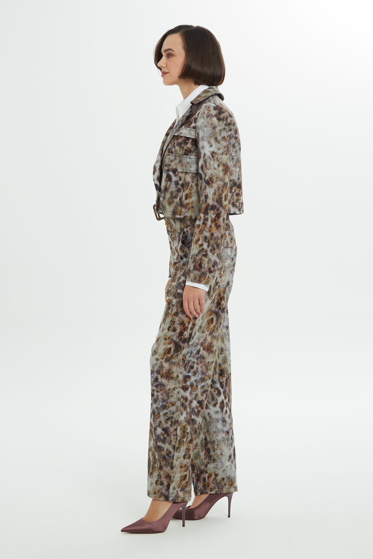 Leopar Desenli Kısa Blazer Ceket