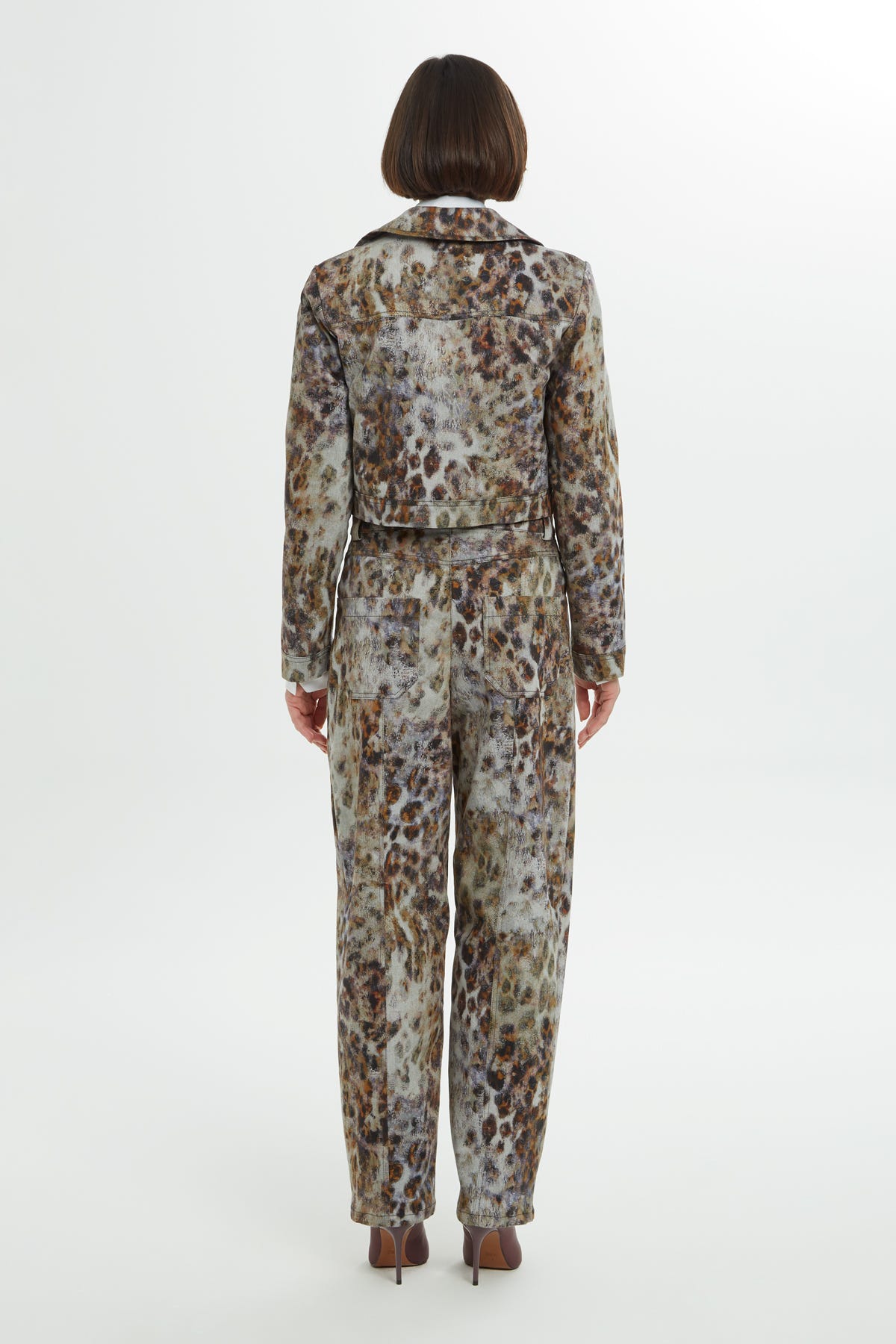 Leopar Desenli Kısa Blazer Ceket