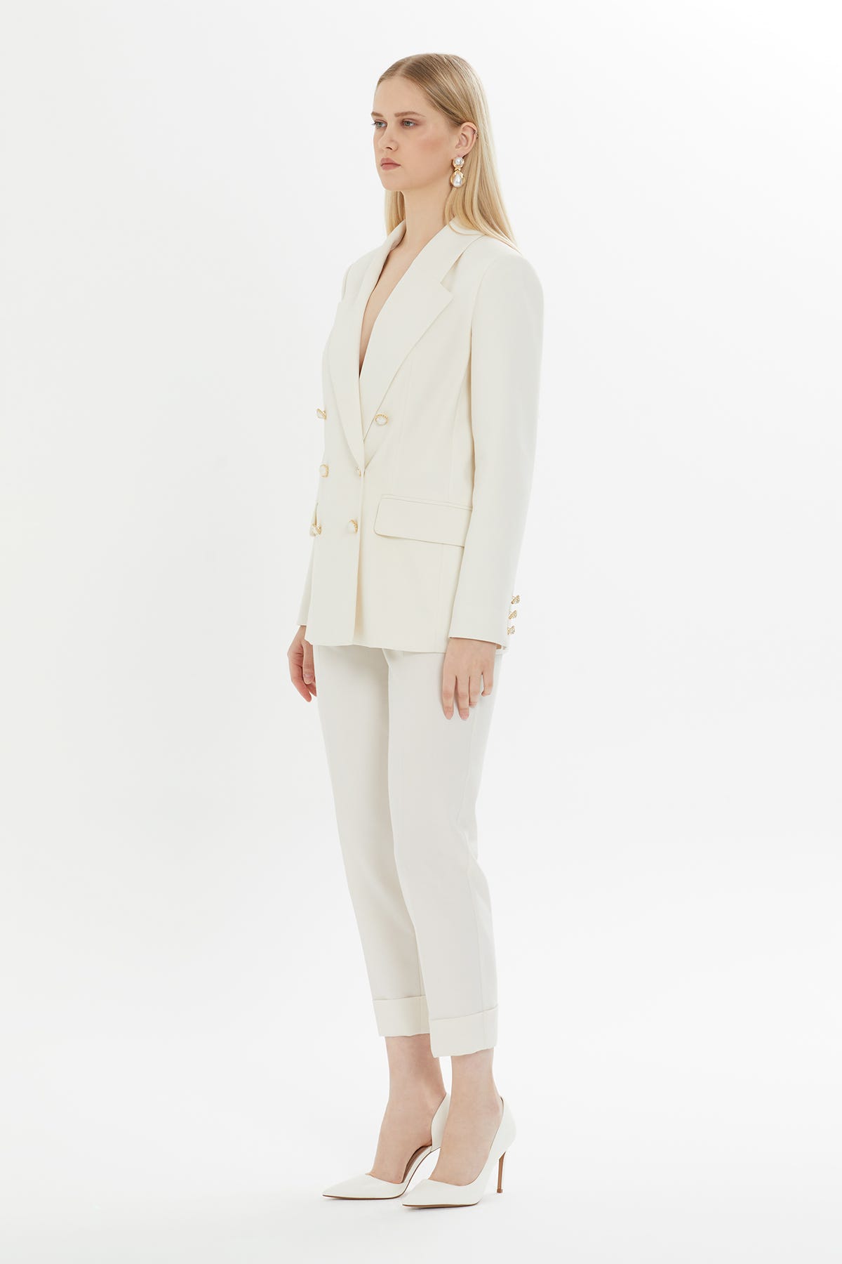 Kruvaze Kapamalı Double Paça Pantolonlu Takım