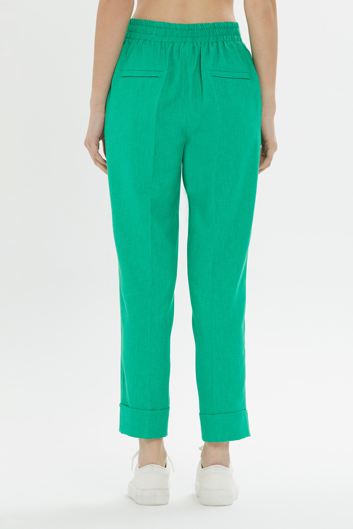 Beli Lastik Detaylı Double Paça Açık Pantolon