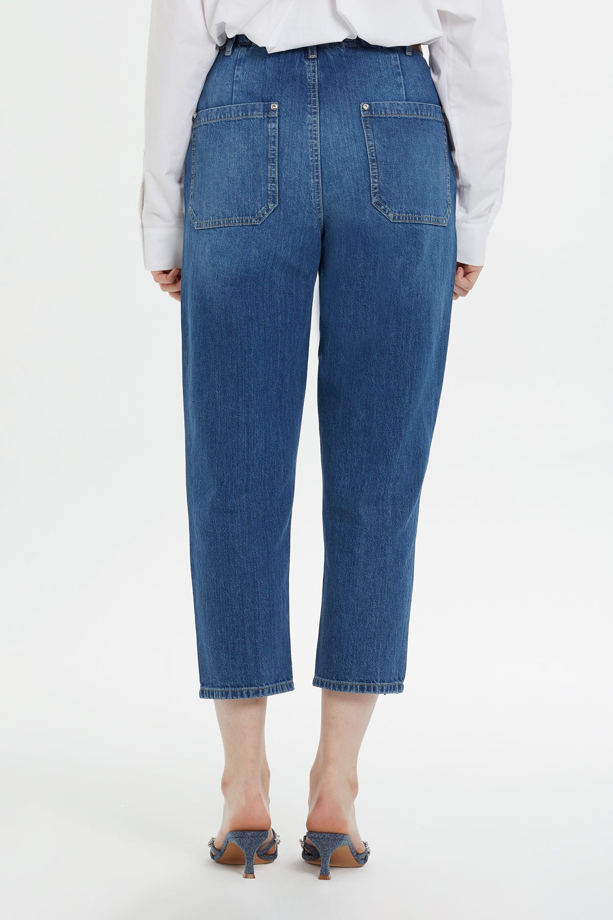 Beli Lastikli Eskitme Efektli Mavi Mom Jean