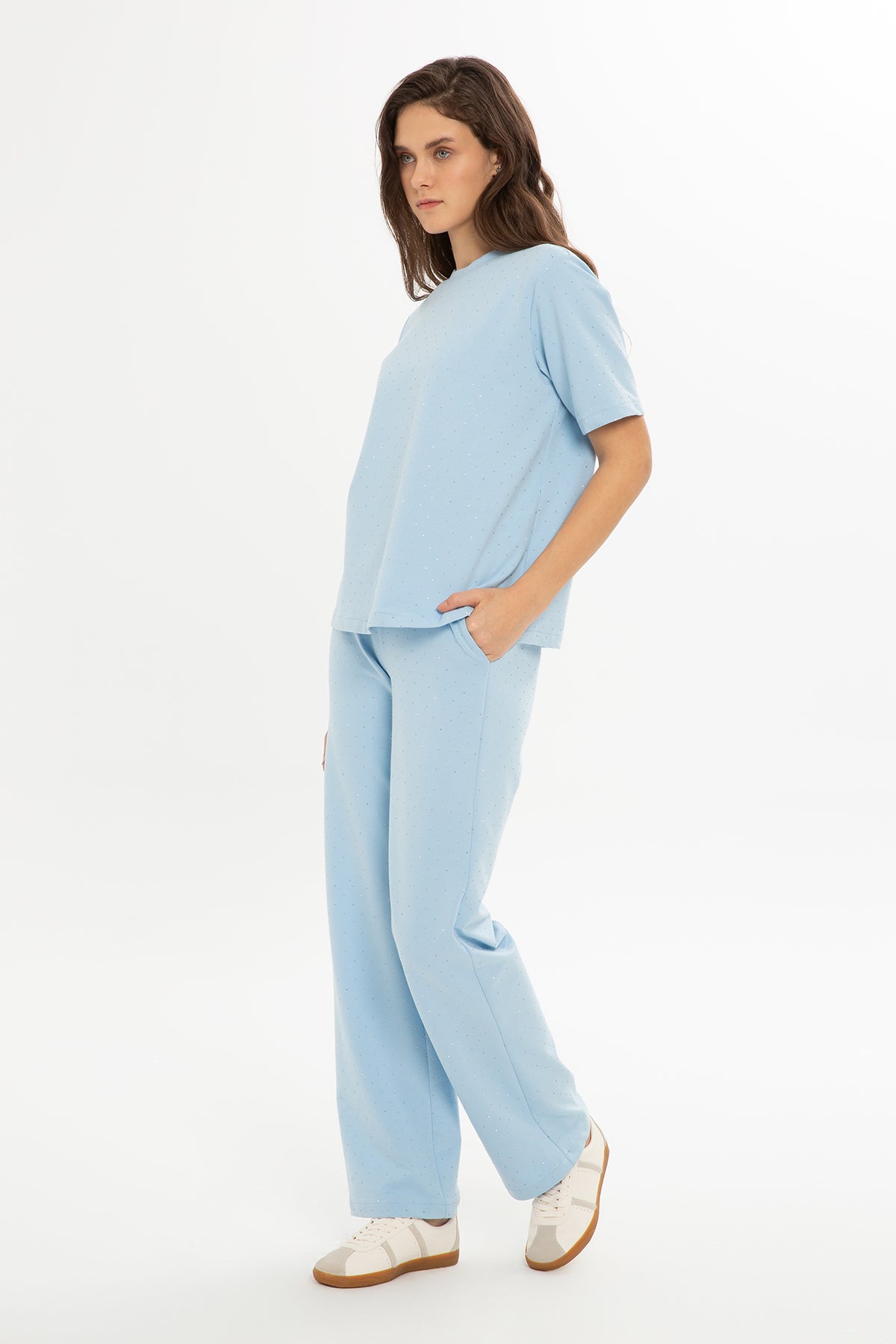 Süsleme Detaylı Eşofman Takımı