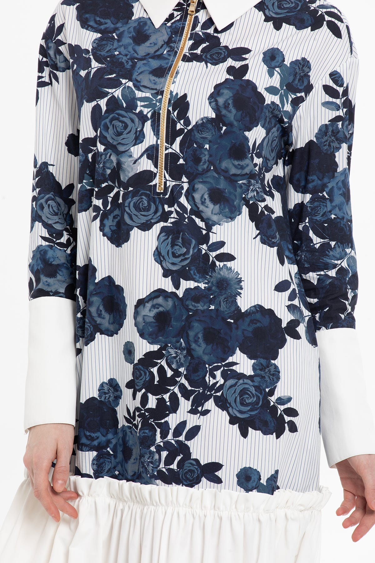 Etek Ucu Pliseli Yaka Ve Kol Detaylı Maxi Elbise