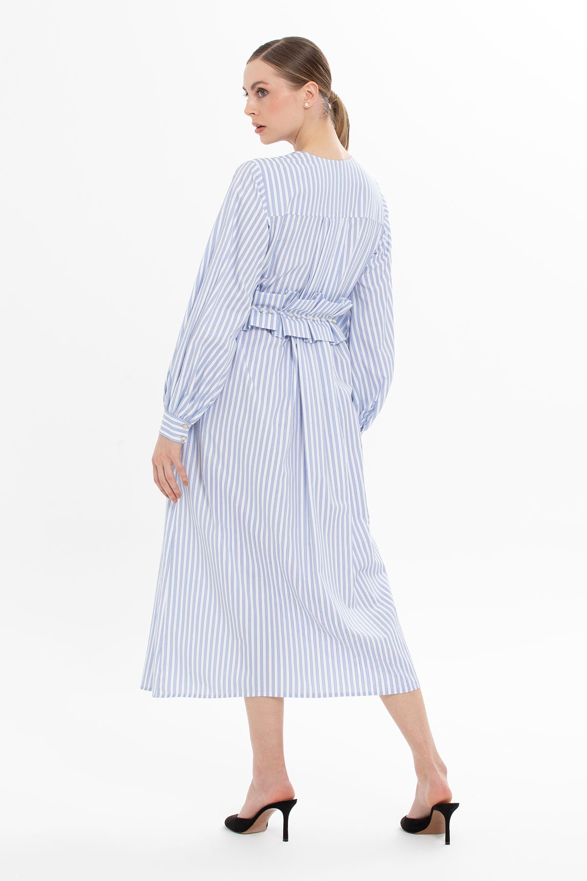 Çizgili Kemer Detaylı Midi Elbise