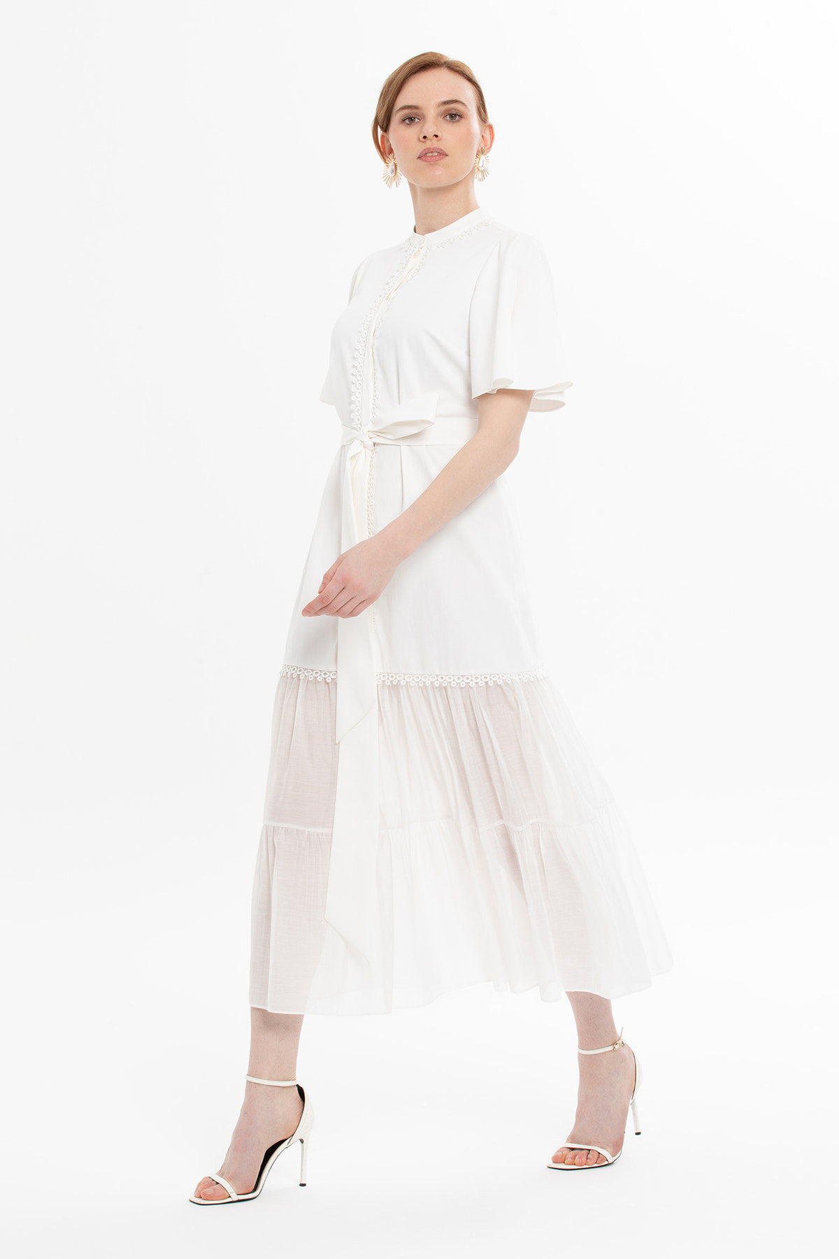 Dantel Detaylı Kemerli Midi Elbise