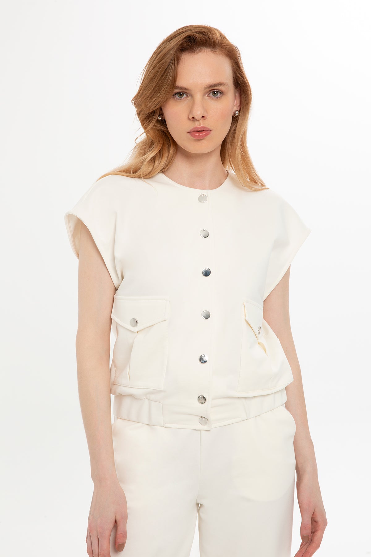 Çıtçıtlı Yelek Ve Havuç Pantolonlu Eşofman Takımı