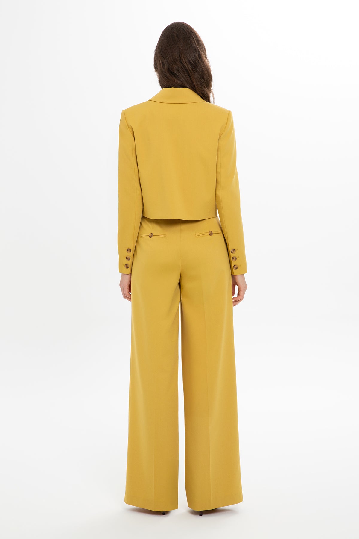 Crop Ceket Ve Geniş Paça Pantolonlu Takım