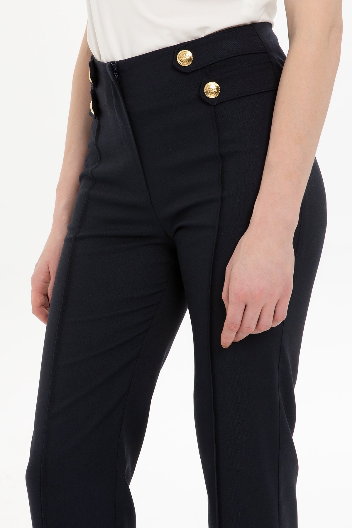 Düğme Detaylı Pantolon