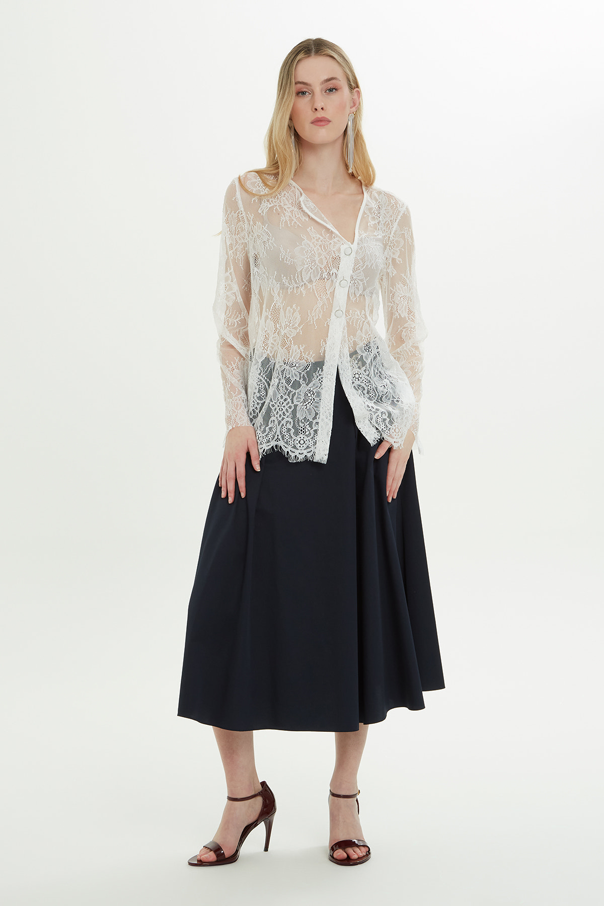 Asimetrik Transparan Bluz