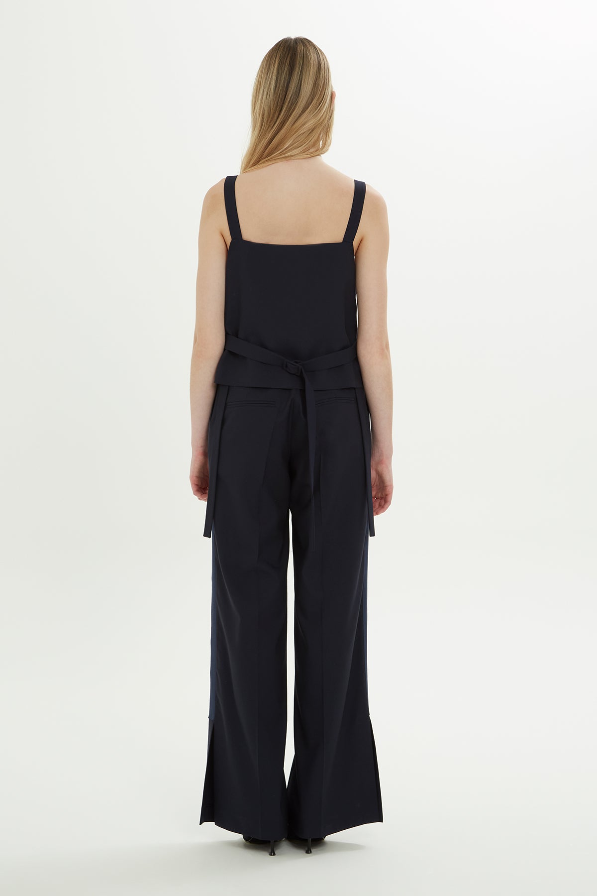 Arkadan Ayarlanabilir Askılı Bluz