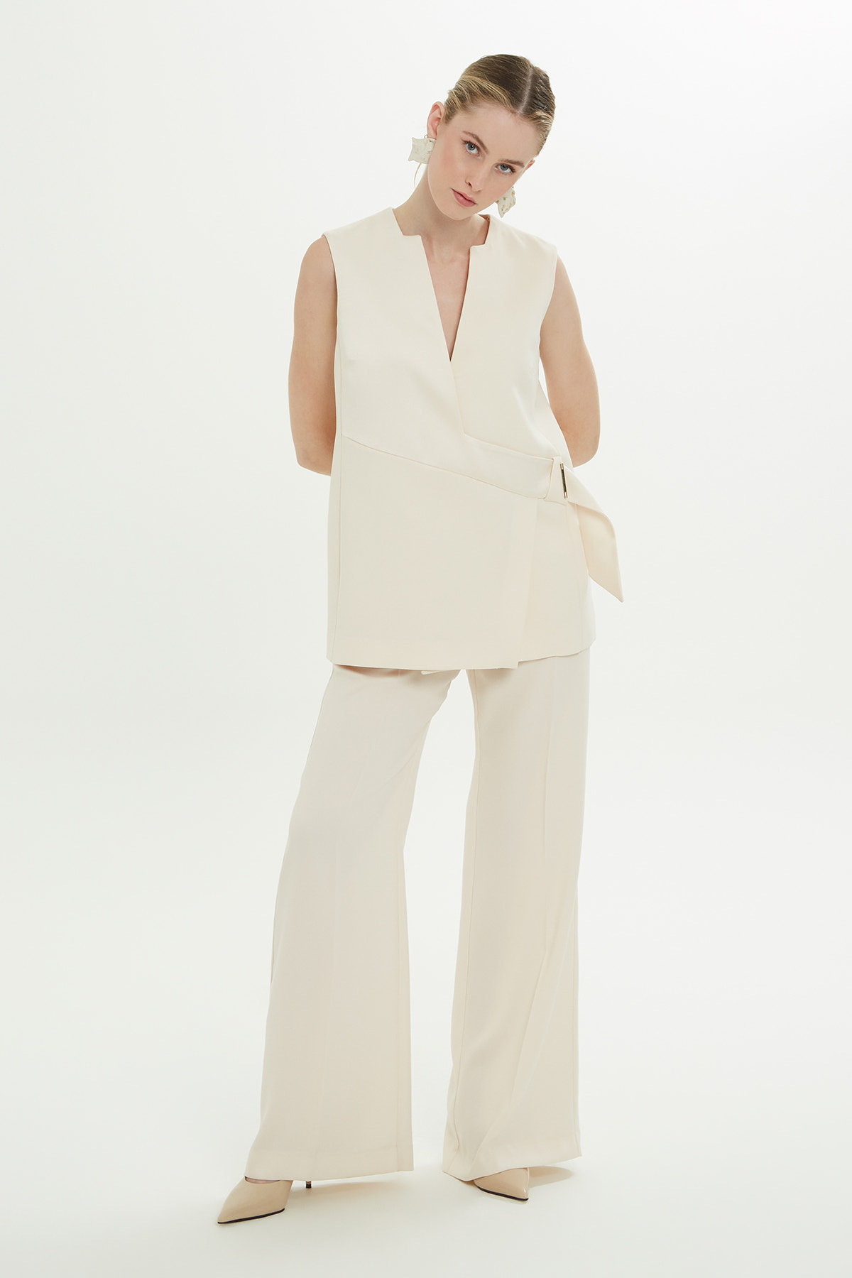 V Yakalı Astarlı Yelek