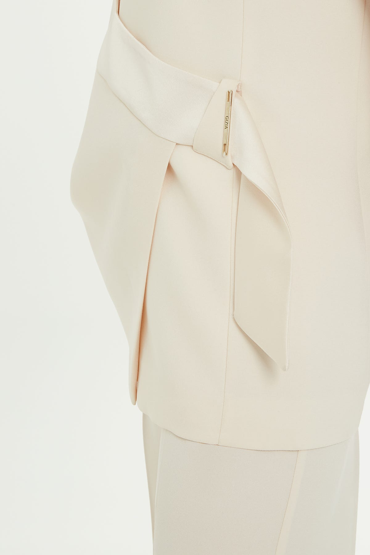 V Yakalı Astarlı Yelek