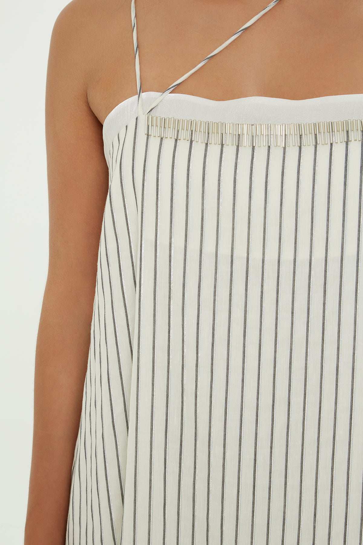 İnce Askılı İşlemeli Uzun Elbise