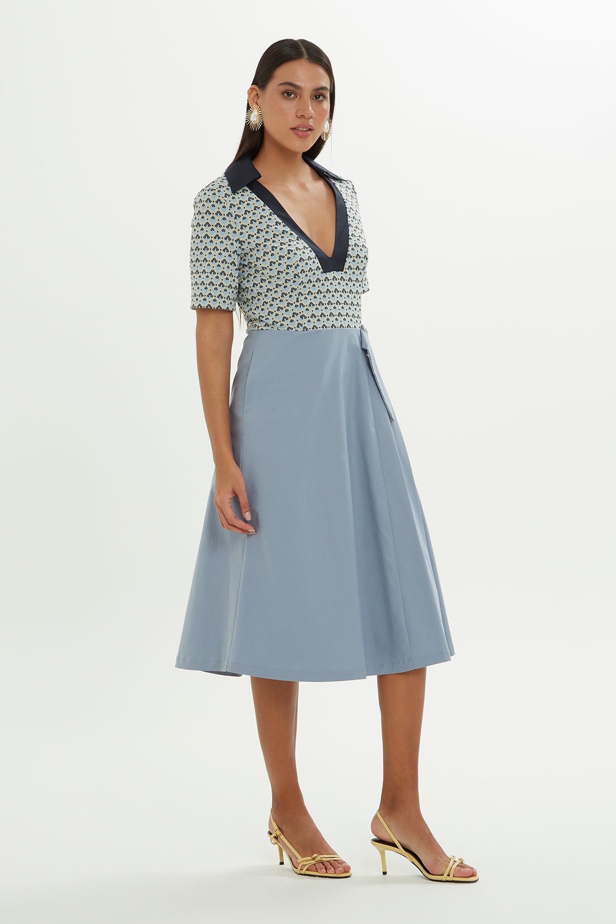 Üst Bedeni Desenli Midi Elbise