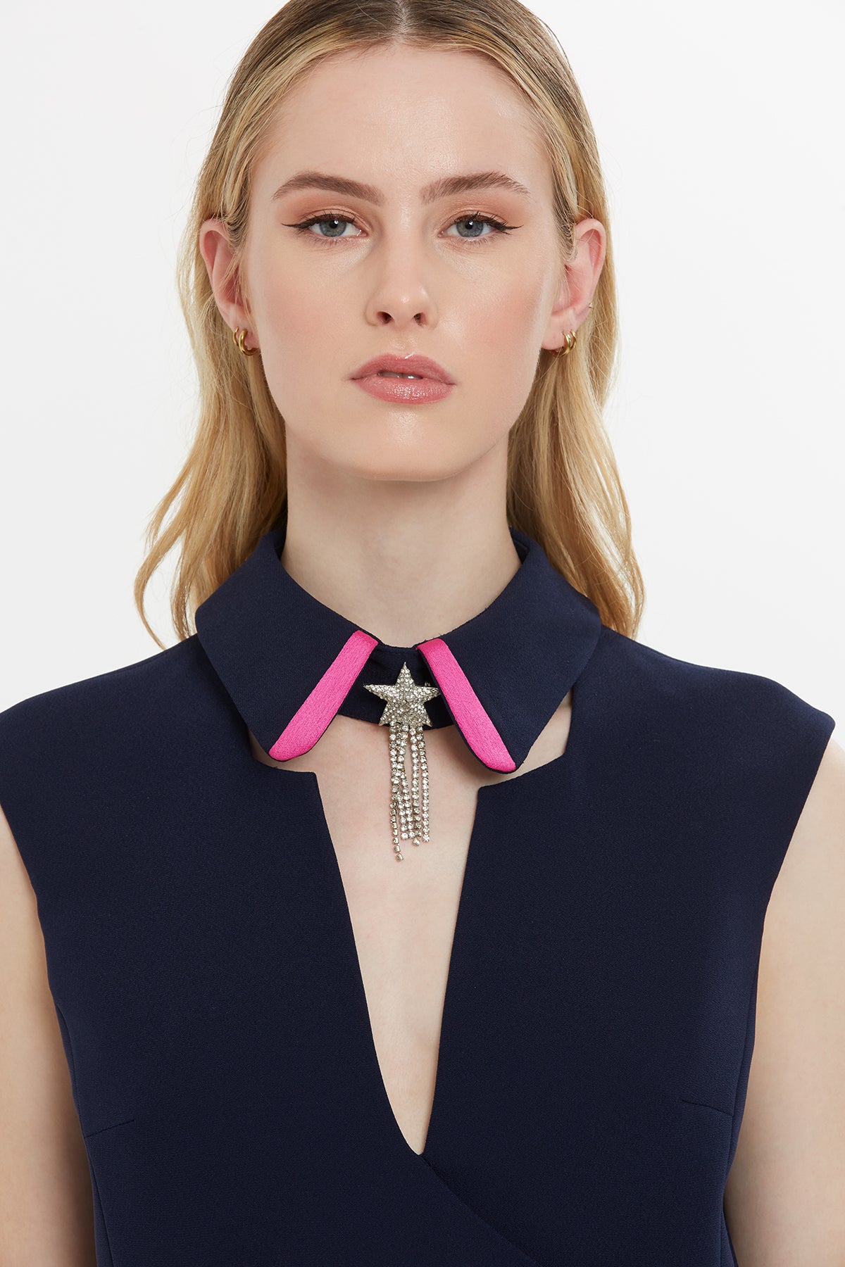 Yıldız Broşlu Yaka